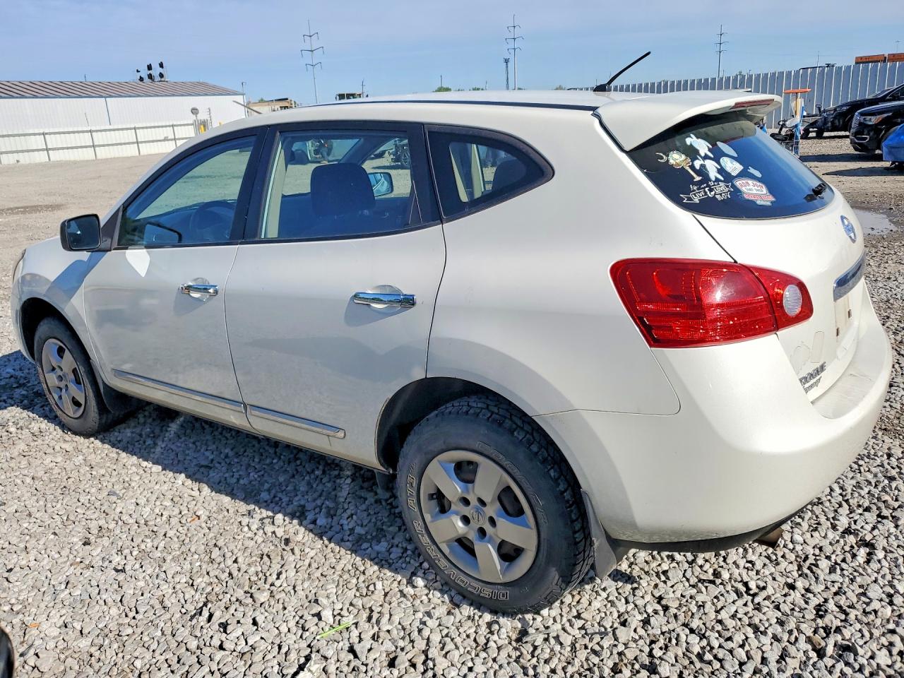 2012 Nissan Rogue S White vin: JN8AS5MT1CW272336
