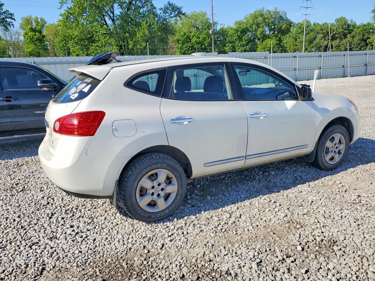 2012 Nissan Rogue S White vin: JN8AS5MT1CW272336