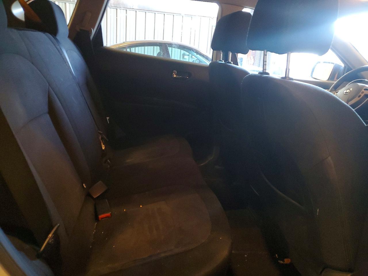 2012 Nissan Rogue S Silver vin: JN8AS5MT1CW275429