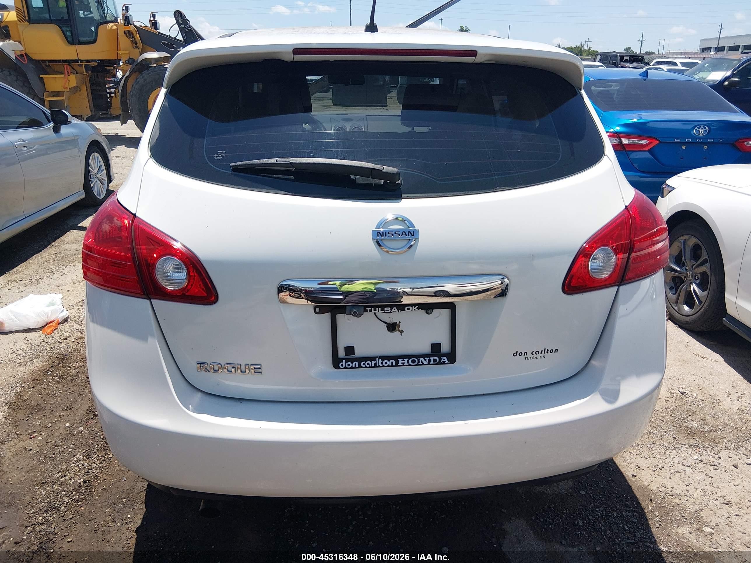 2012 Nissan Rogue S White vin: JN8AS5MT1CW290805