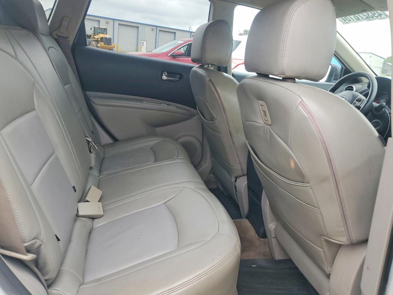 2012 Nissan Rogue S White vin: JN8AS5MT1CW294868