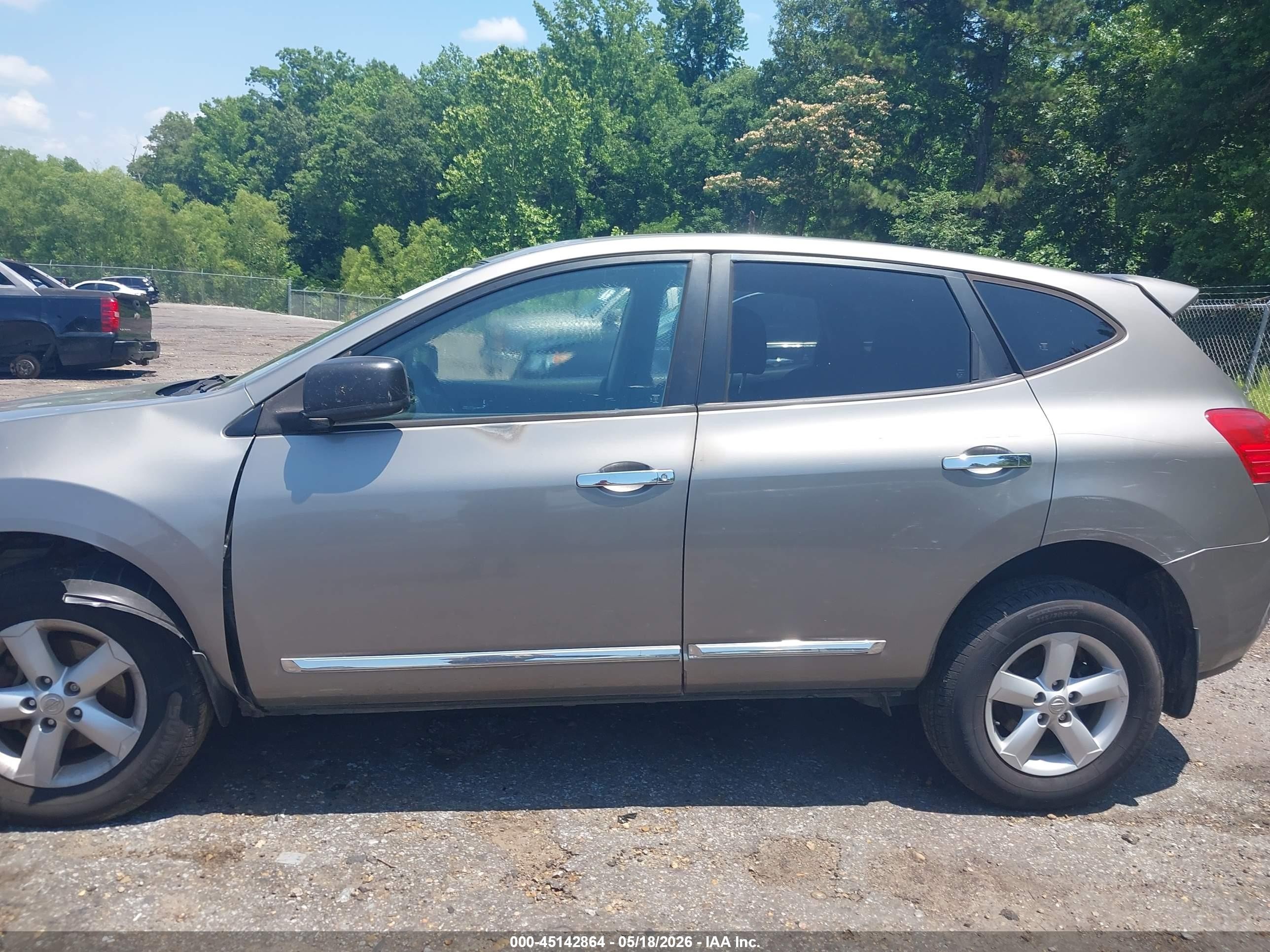 2012 Nissan Rogue S Gray vin: JN8AS5MT1CW296085