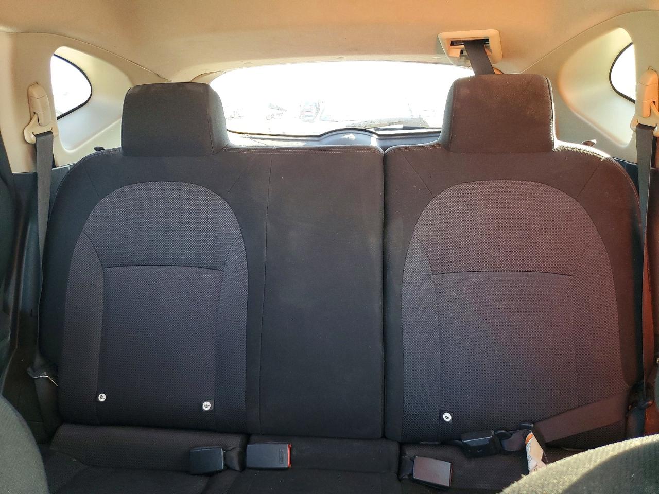 2012 Nissan Rogue S White vin: JN8AS5MT1CW298242