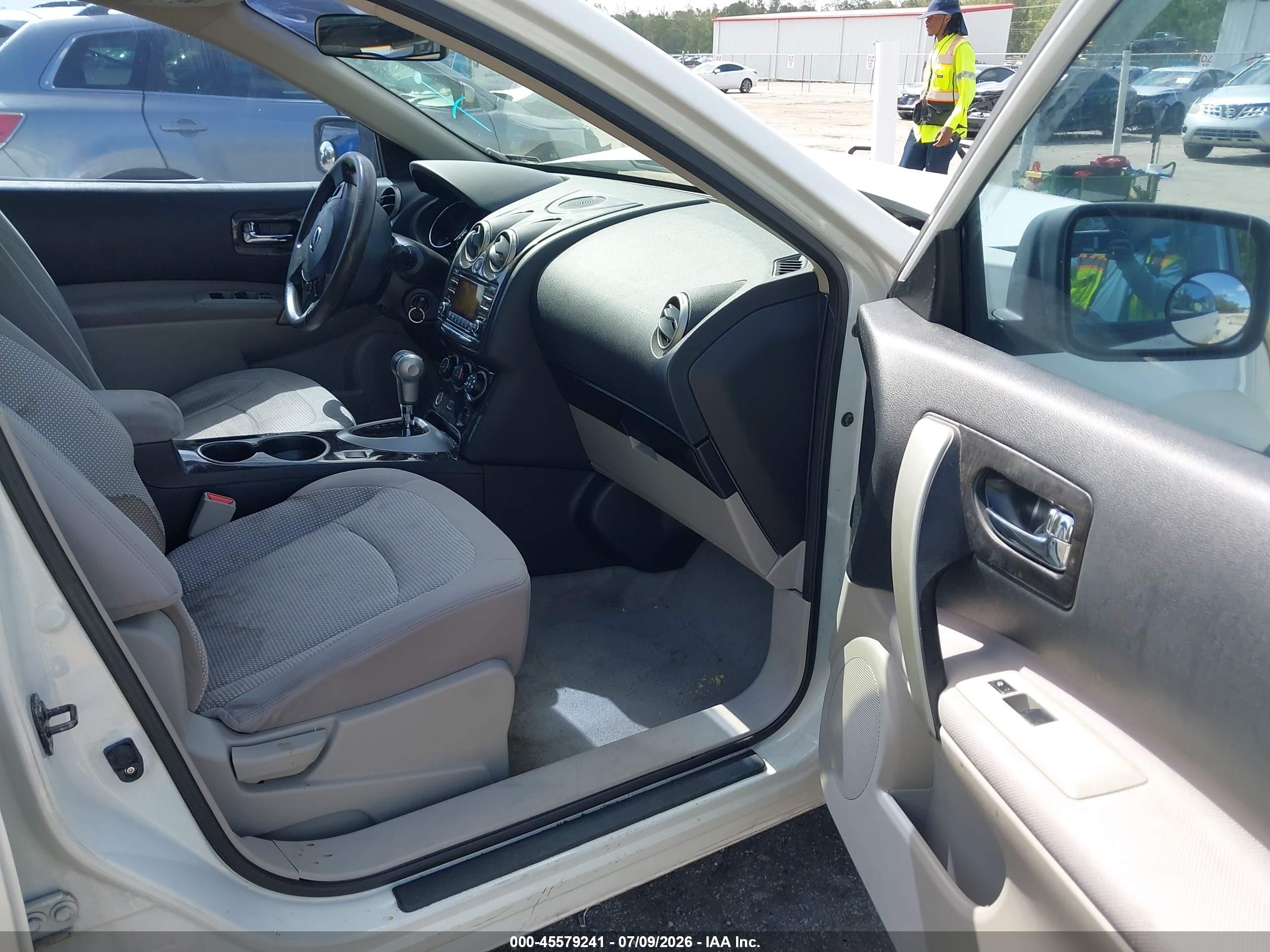 2012 Nissan Rogue Sv White vin: JN8AS5MT1CW298256