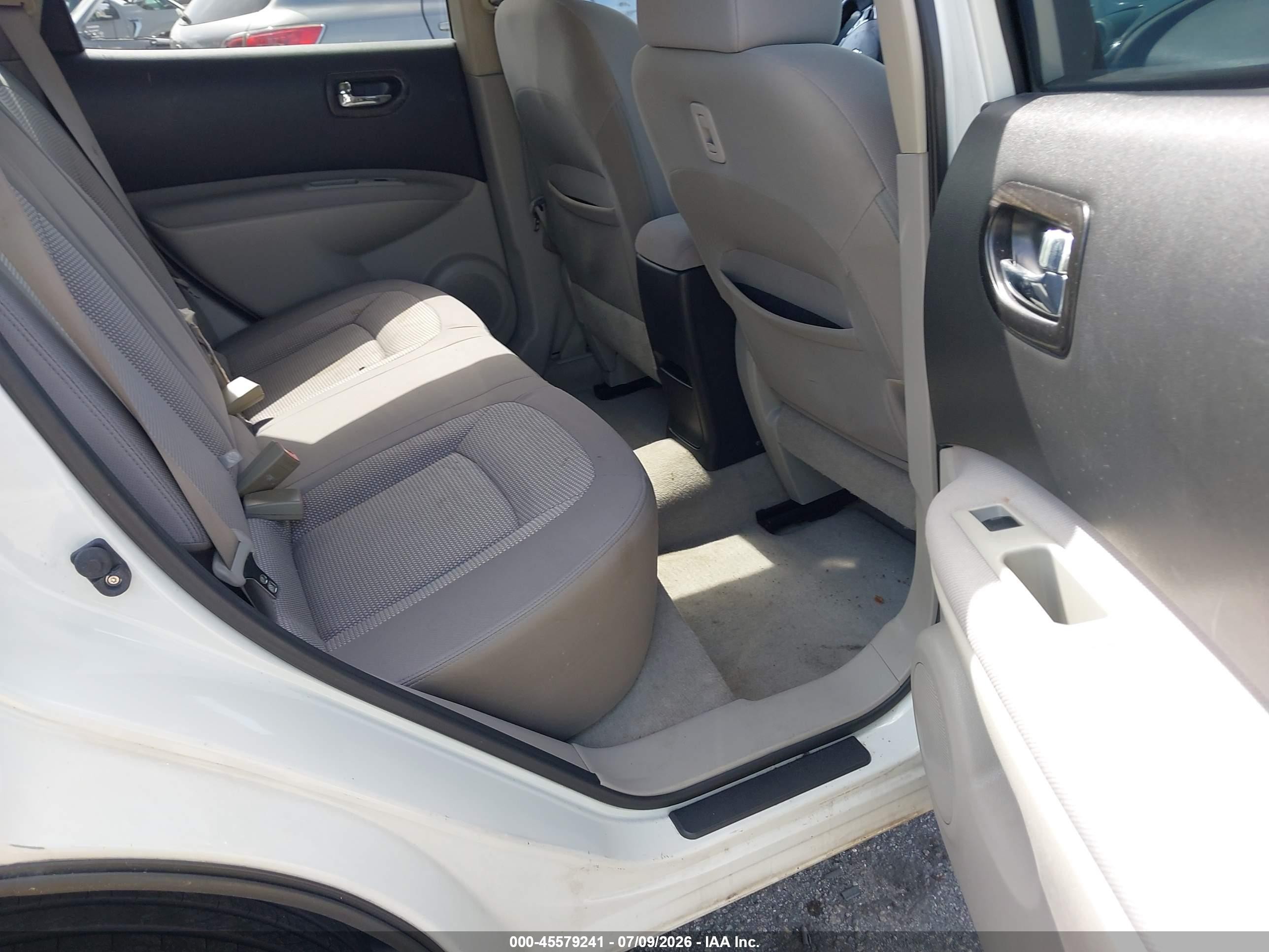 2012 Nissan Rogue Sv White vin: JN8AS5MT1CW298256