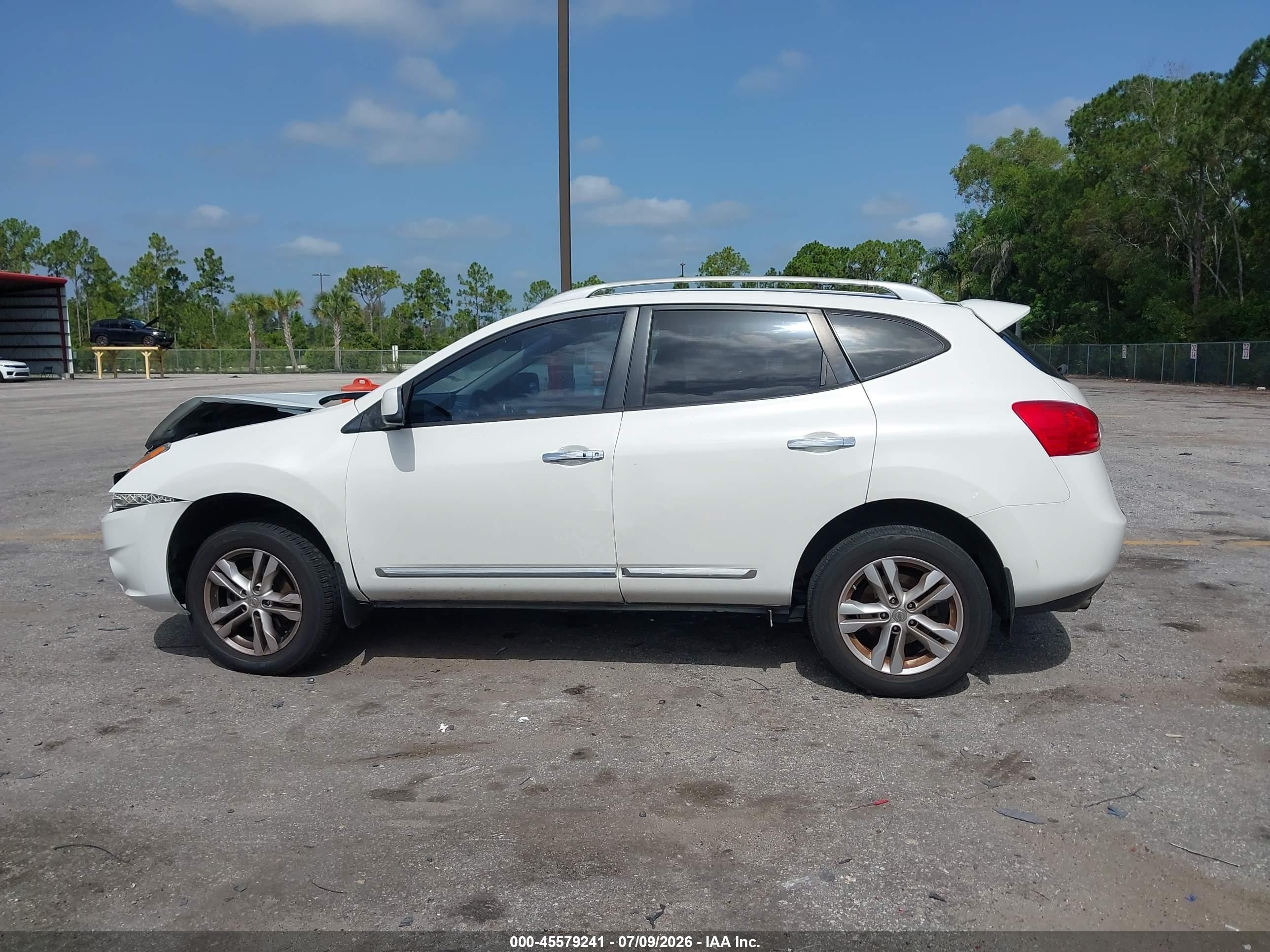 2012 Nissan Rogue Sv White vin: JN8AS5MT1CW298256