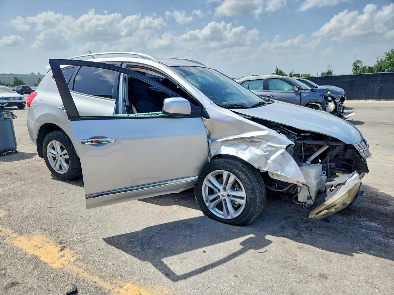 2012 Nissan Rogue S Silver vin: JN8AS5MT1CW603867