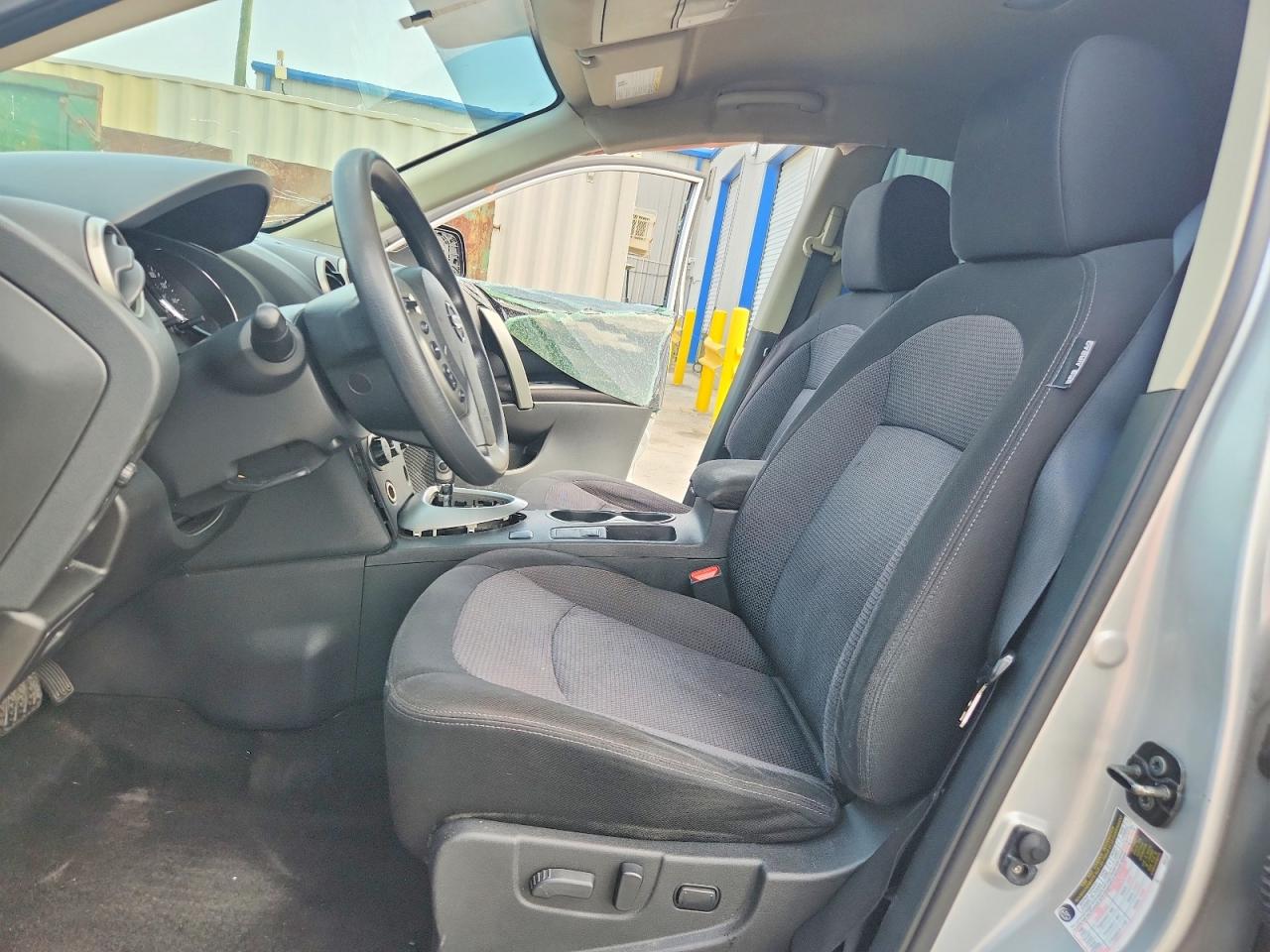 2012 Nissan Rogue S Silver vin: JN8AS5MT1CW603867