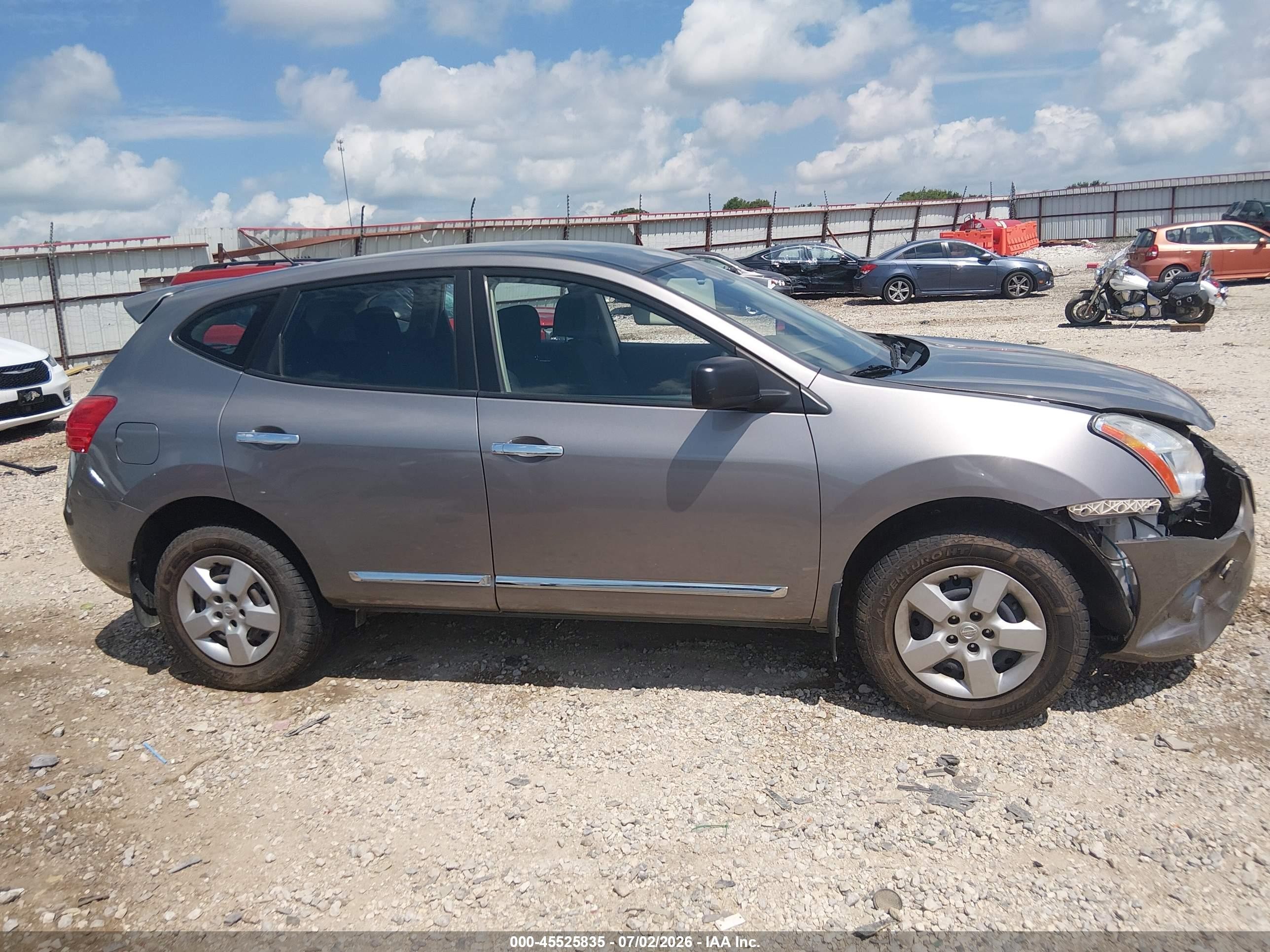 2012 Nissan Rogue S Silver vin: JN8AS5MT1CW610043