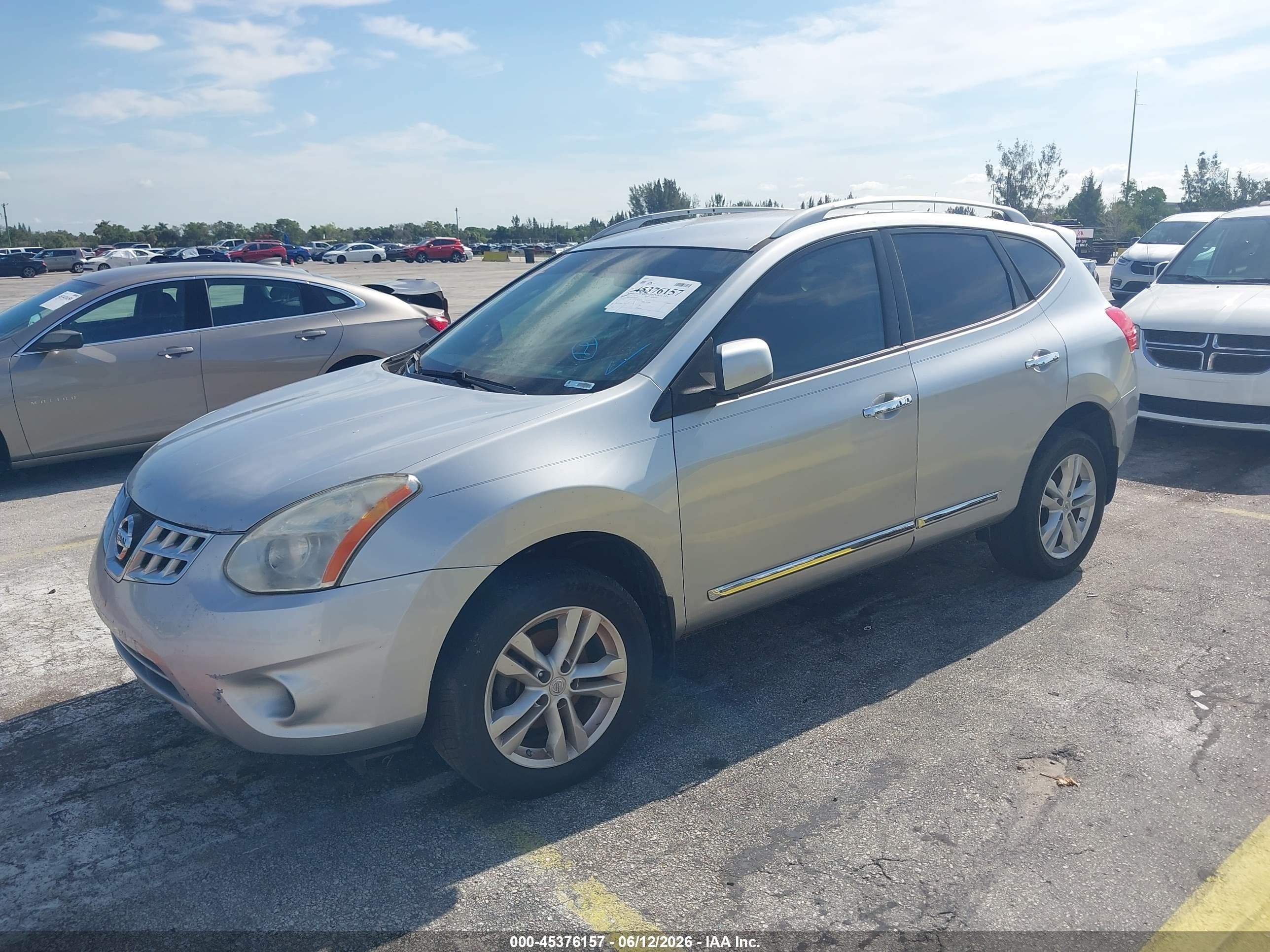 2012 Nissan Rogue Sv Silver vin: JN8AS5MT1CW610916