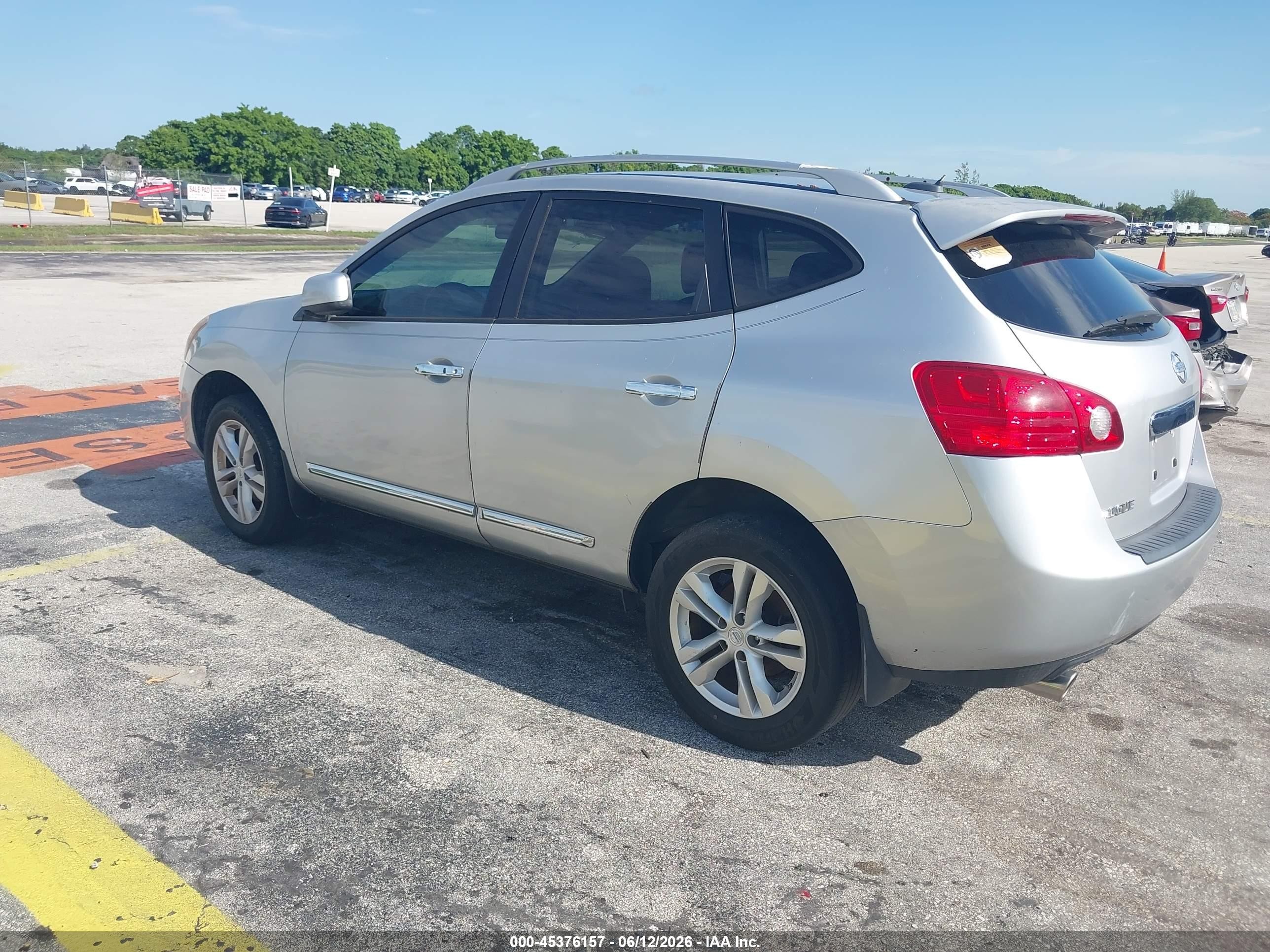 2012 Nissan Rogue Sv Silver vin: JN8AS5MT1CW610916