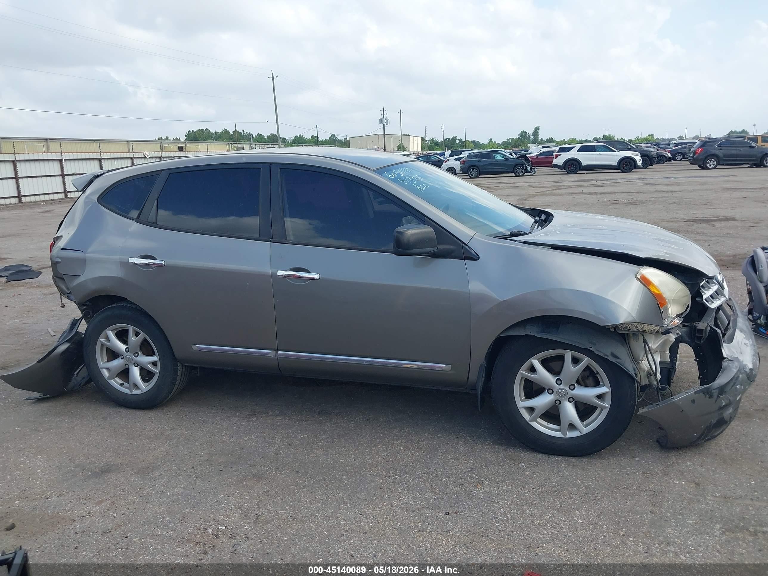 2012 Nissan Rogue S Beige vin: JN8AS5MT1CW613184
