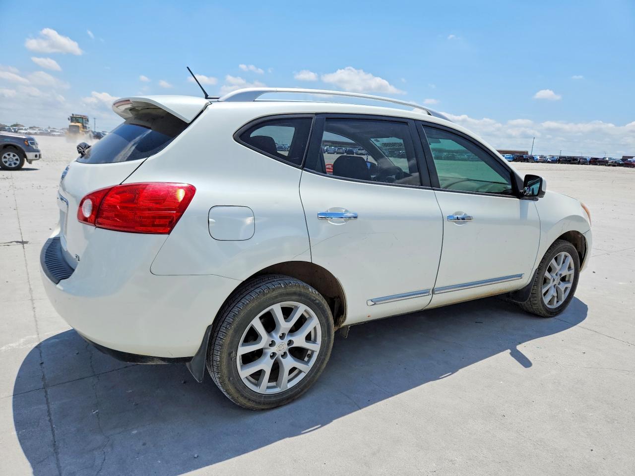 2013 Nissan Rogue S White vin: JN8AS5MT1DW014240