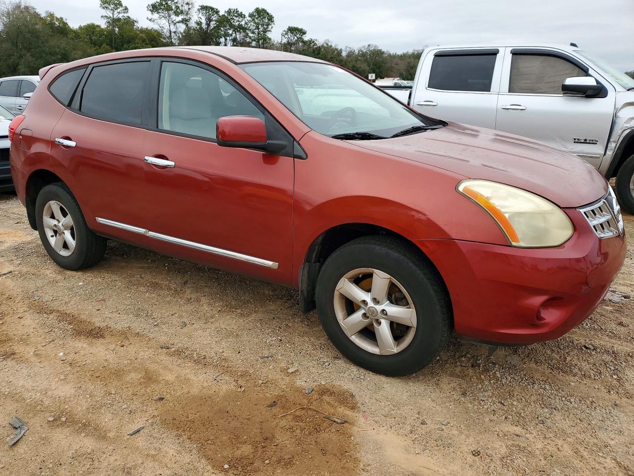 2013 Nissan Rogue S Burgundy vin: JN8AS5MT1DW522174