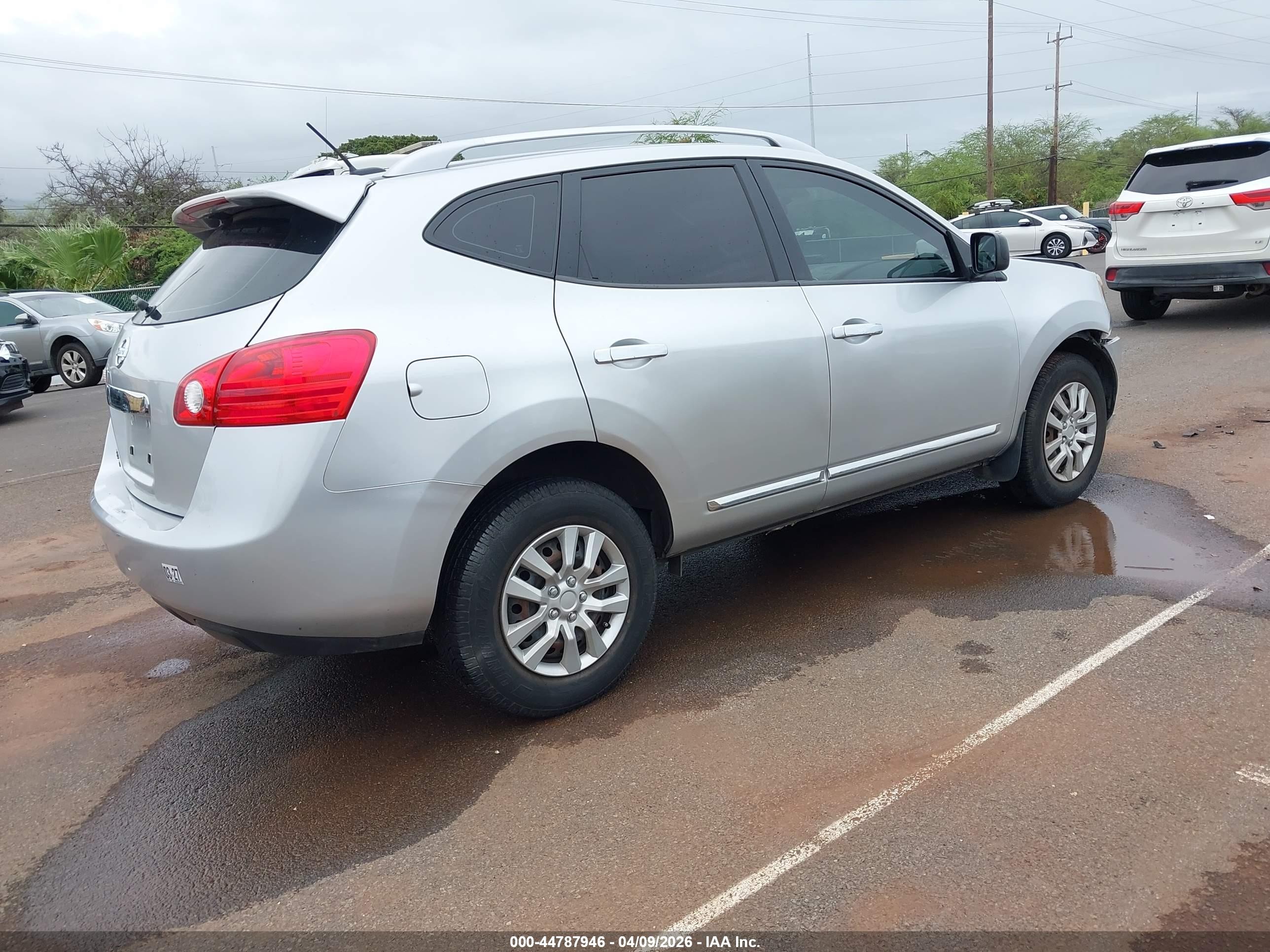 2014 Nissan Rogue Select S Gray vin: JN8AS5MT1EW100178