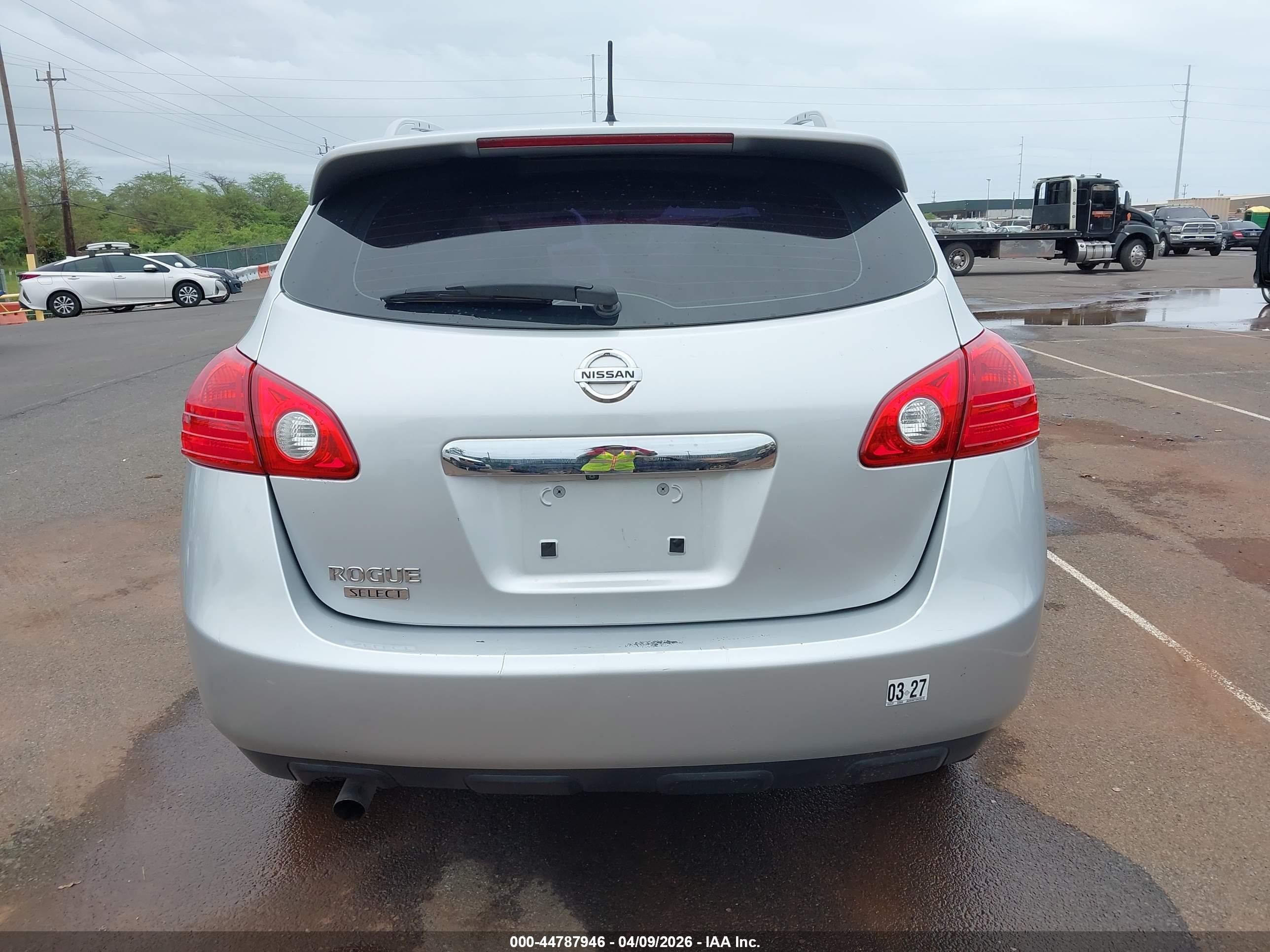 2014 Nissan Rogue Select S Gray vin: JN8AS5MT1EW100178