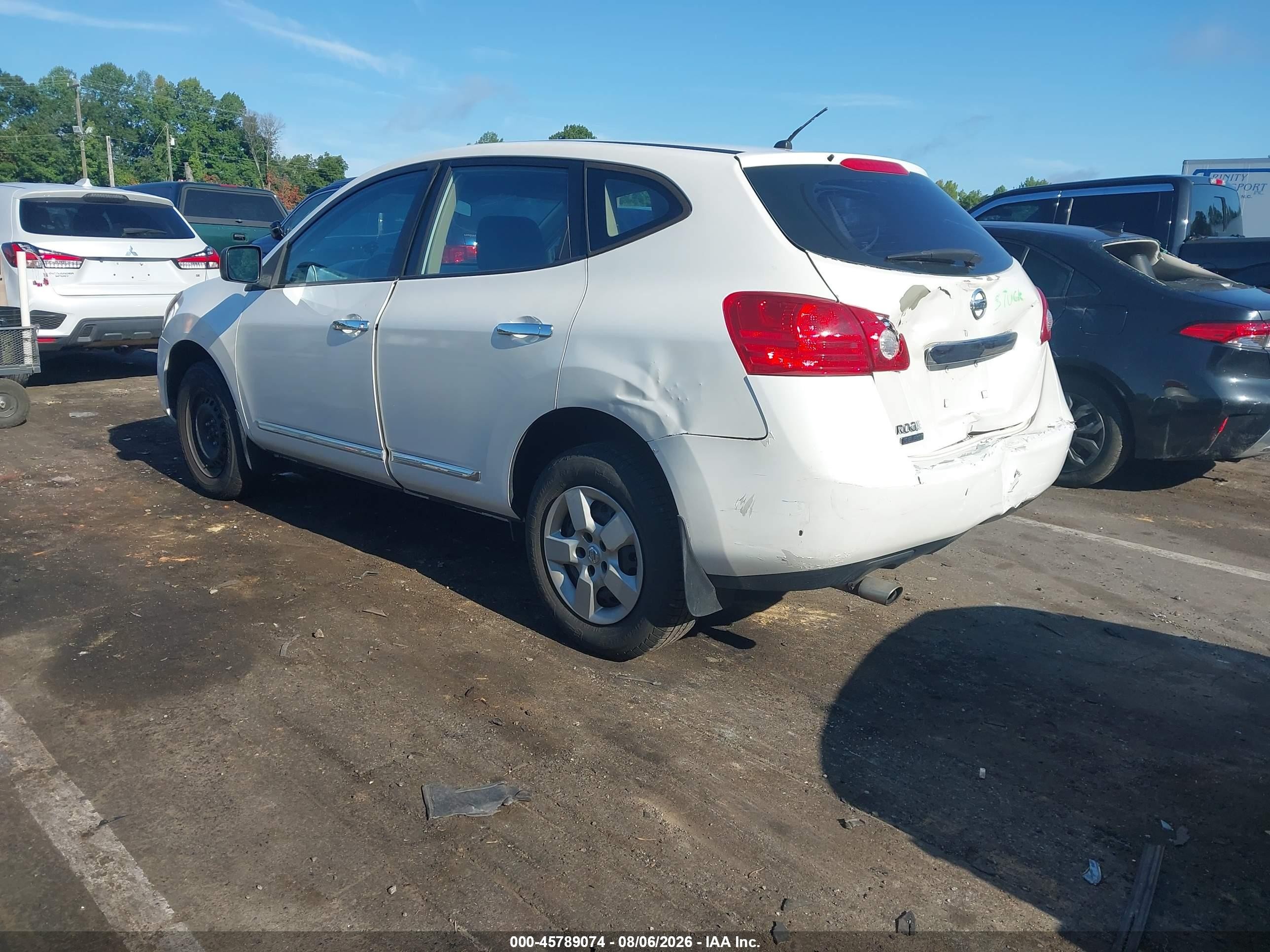 2014 Nissan Rogue Select S Белый vin: JN8AS5MT1EW600681