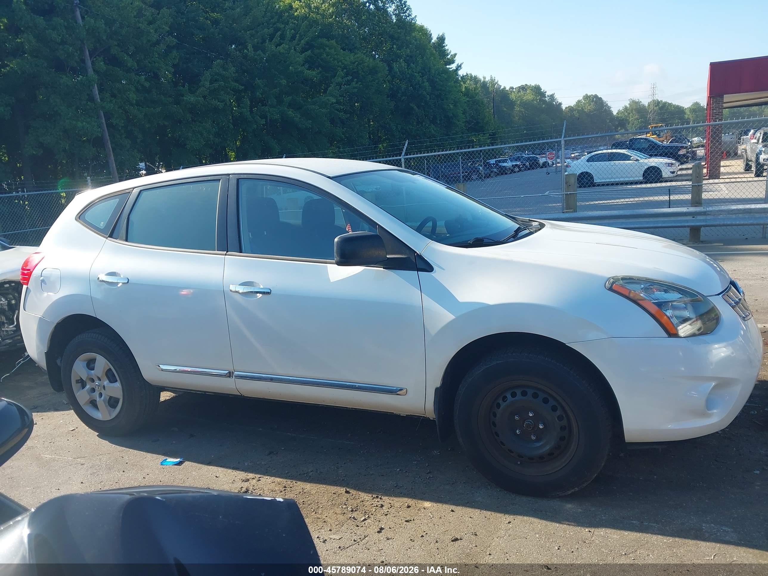 2014 Nissan Rogue Select S Белый vin: JN8AS5MT1EW600681