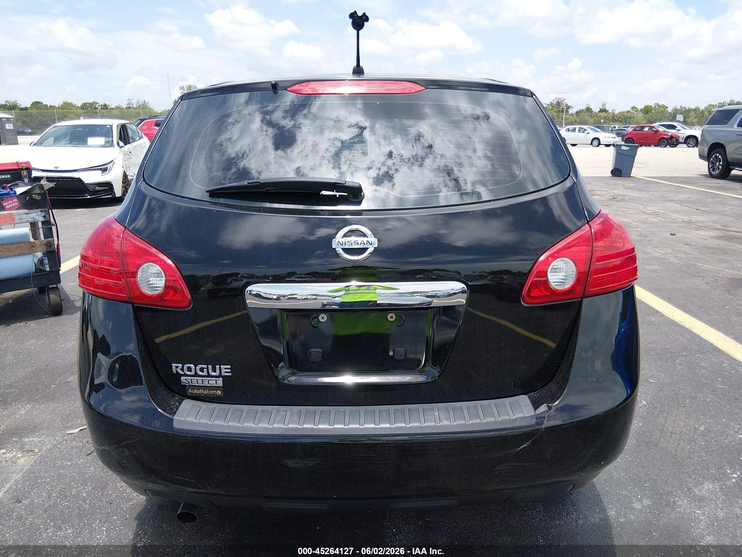 2014 Nissan Rogue Select S Black vin: JN8AS5MT1EW601037