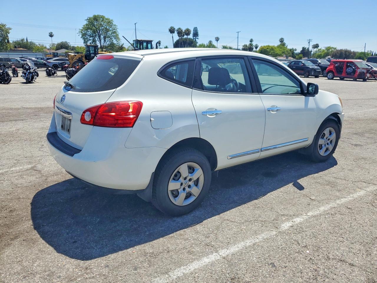 2014 Nissan Rogue Select S White vin: JN8AS5MT1EW611597