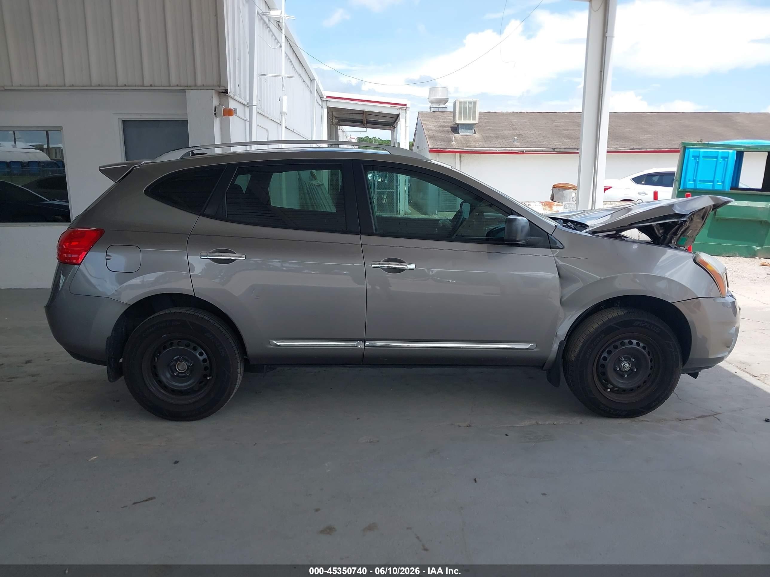 2014 Nissan Rogue Select S Gold vin: JN8AS5MT1EW614452