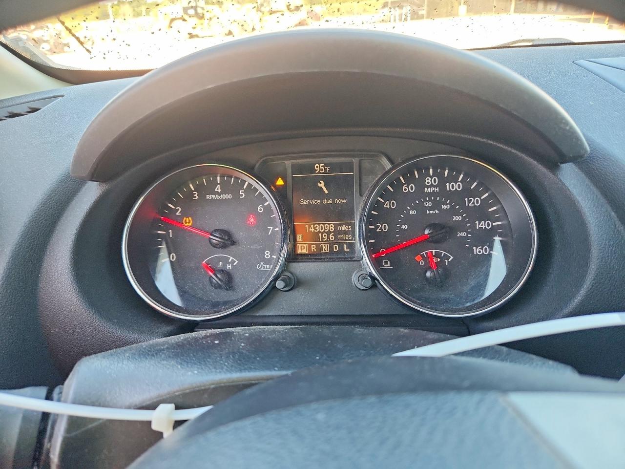 2014 Nissan Rogue Select S White vin: JN8AS5MT1EW615309