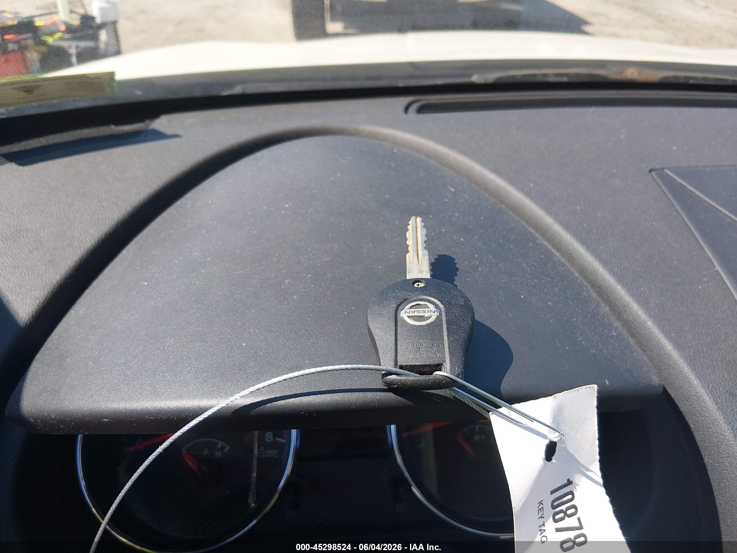 2014 Nissan Rogue Select S White vin: JN8AS5MT1EW618470