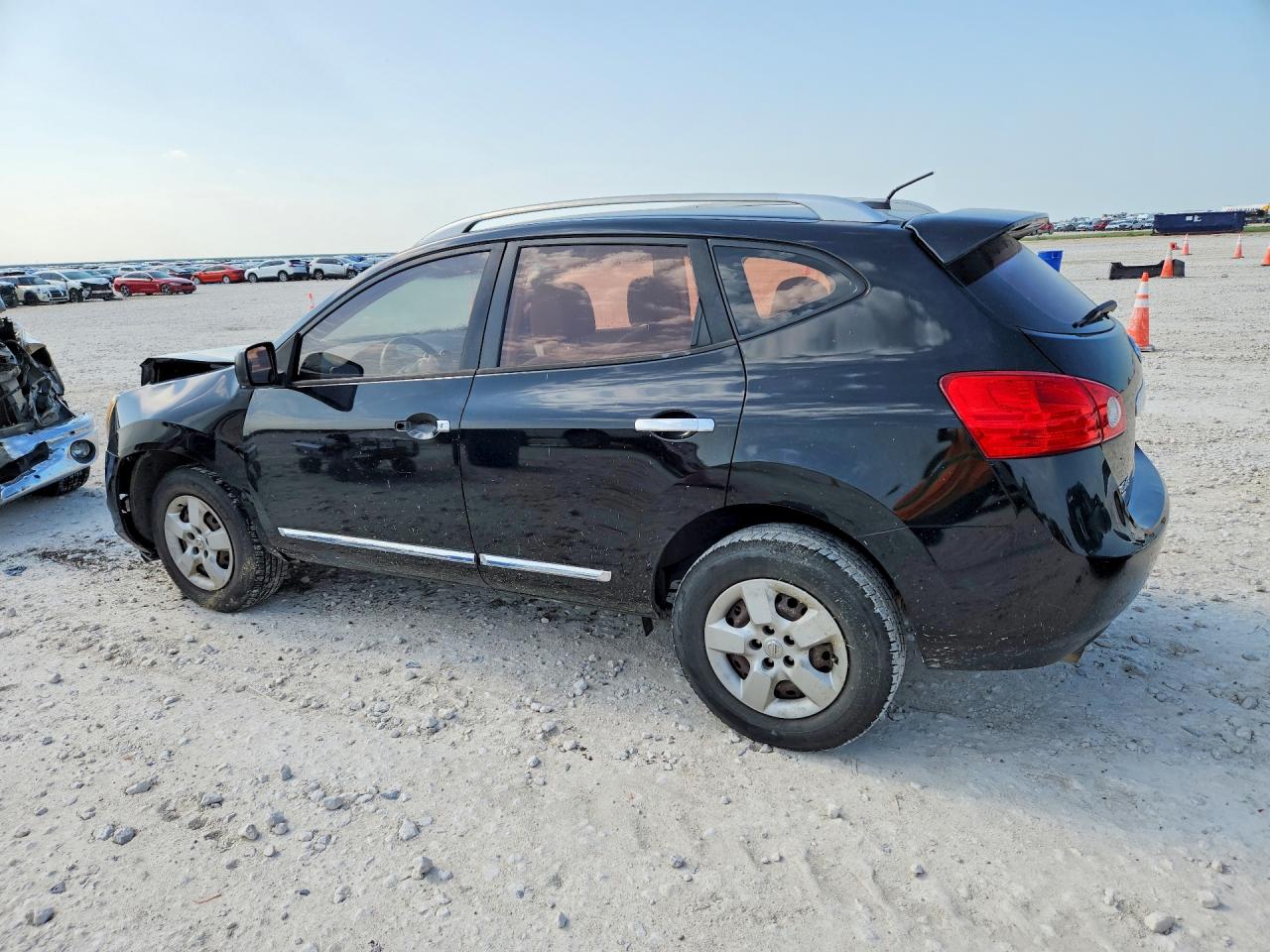 2014 Nissan Rogue Select S Black vin: JN8AS5MT1EW625029