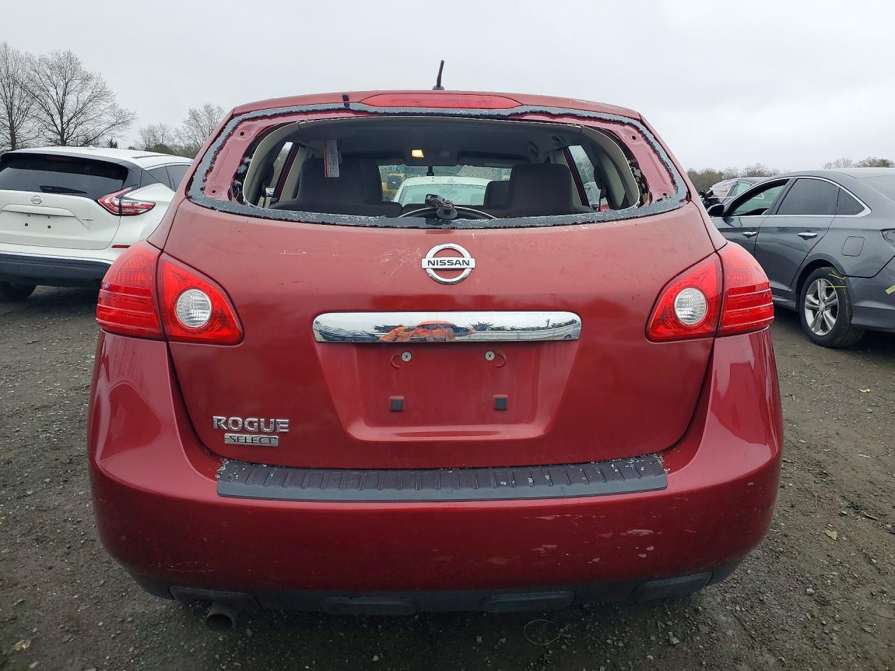 2015 Nissan Rogue Select S Red vin: JN8AS5MT1FW152802