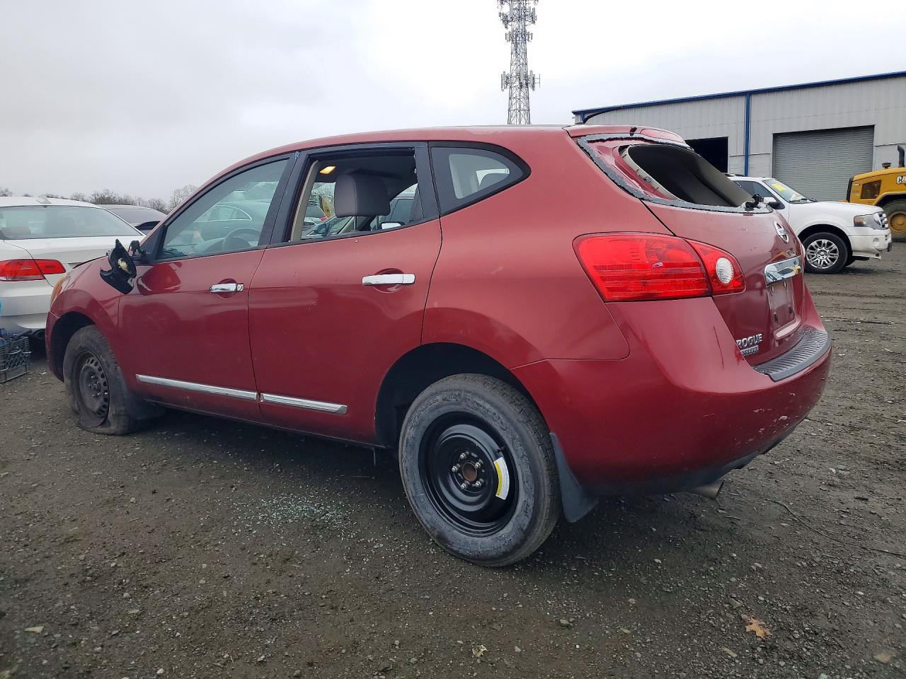 2015 Nissan Rogue Select S Red vin: JN8AS5MT1FW152802