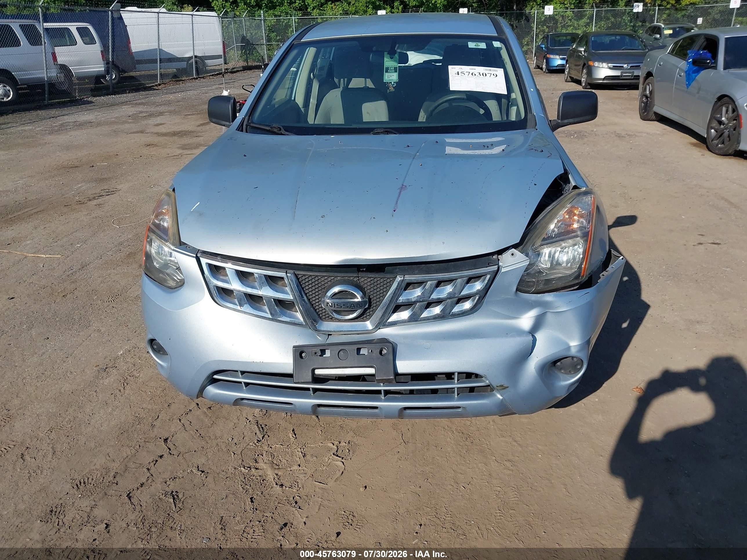 2015 Nissan Rogue Select S Silver vin: JN8AS5MT1FW158342