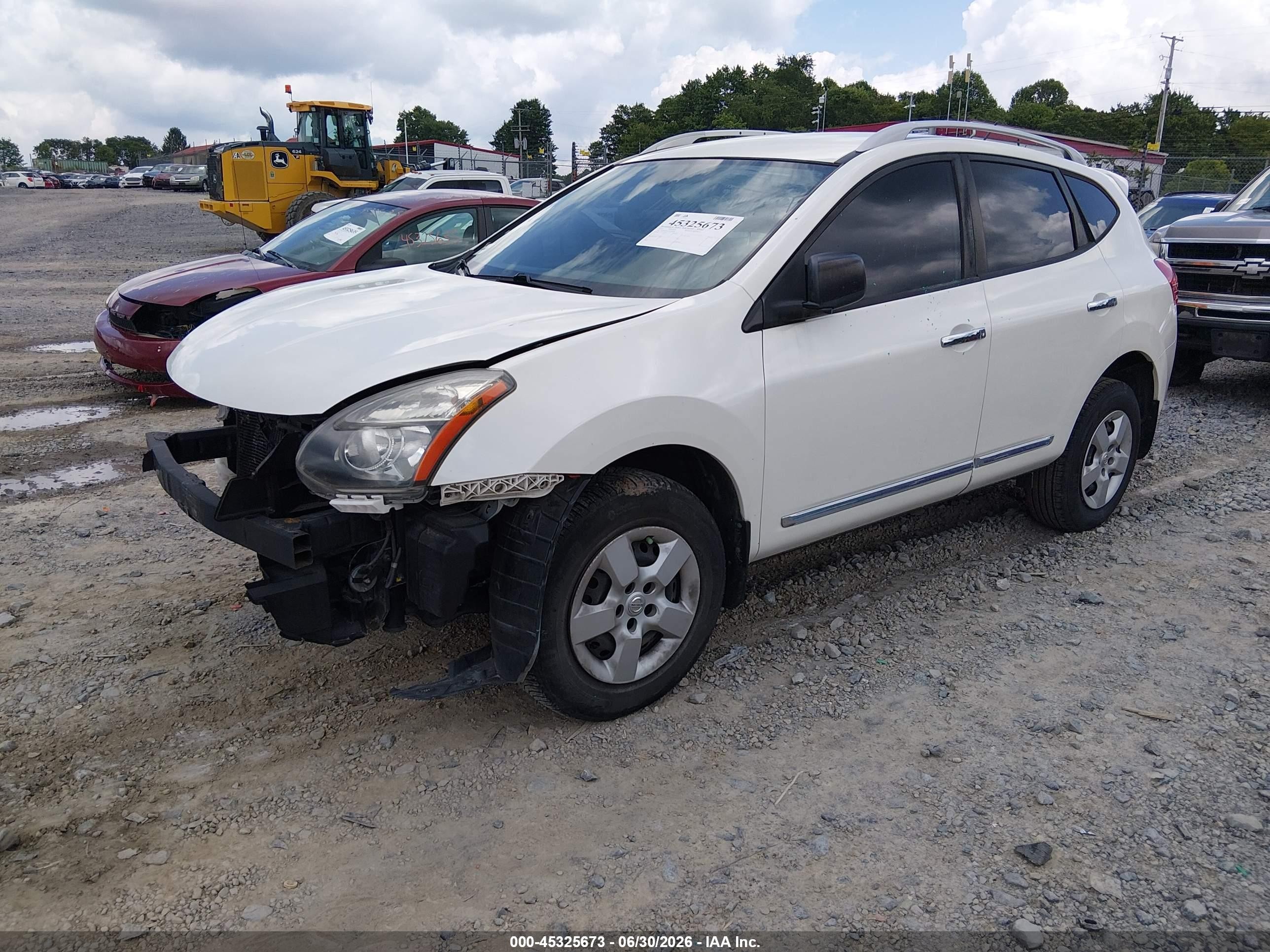 2015 Nissan Rogue Select S Белый vin: JN8AS5MT1FW160382