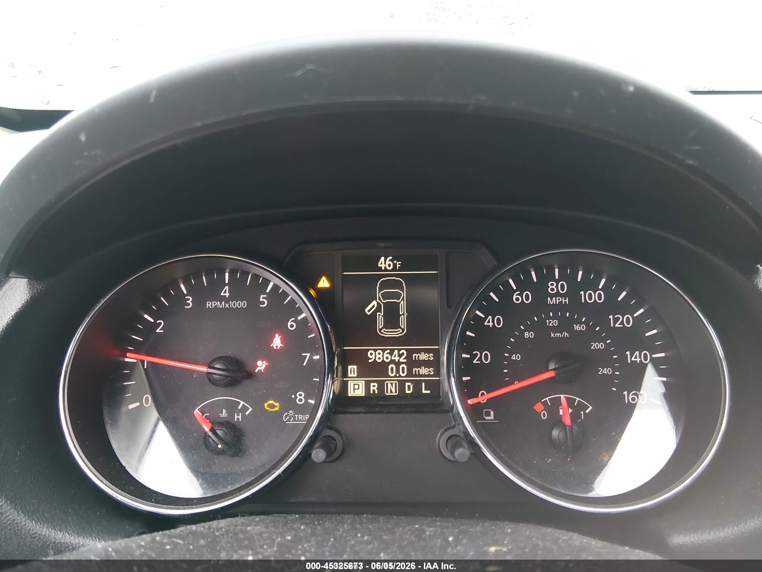 2015 Nissan Rogue Select S Белый vin: JN8AS5MT1FW160382