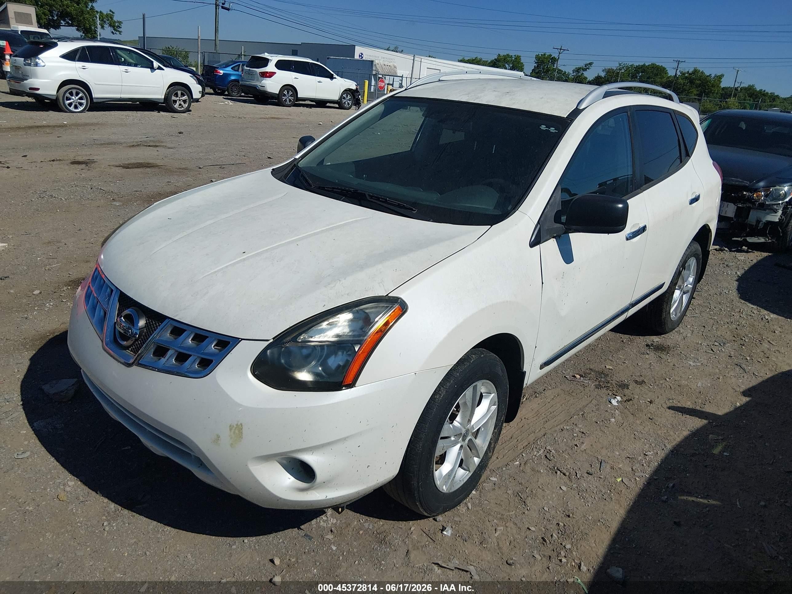 2015 Nissan Rogue Select S Белый vin: JN8AS5MT1FW160723