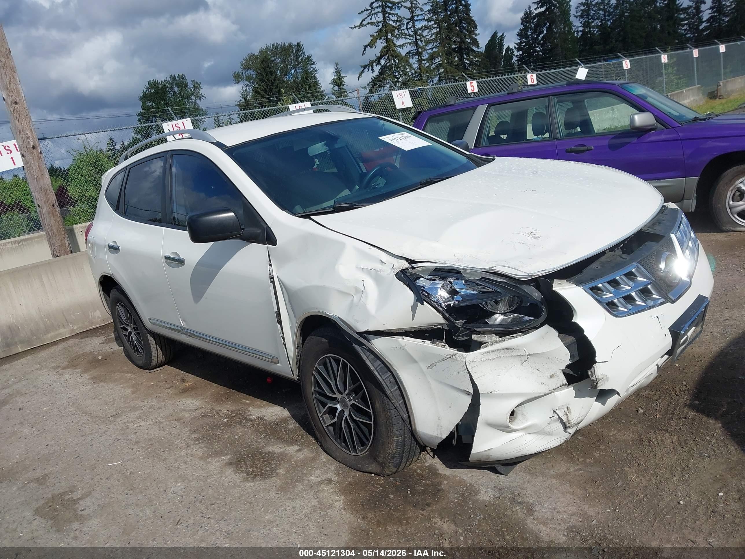 2015 Nissan Rogue Select S White vin: JN8AS5MT1FW651602