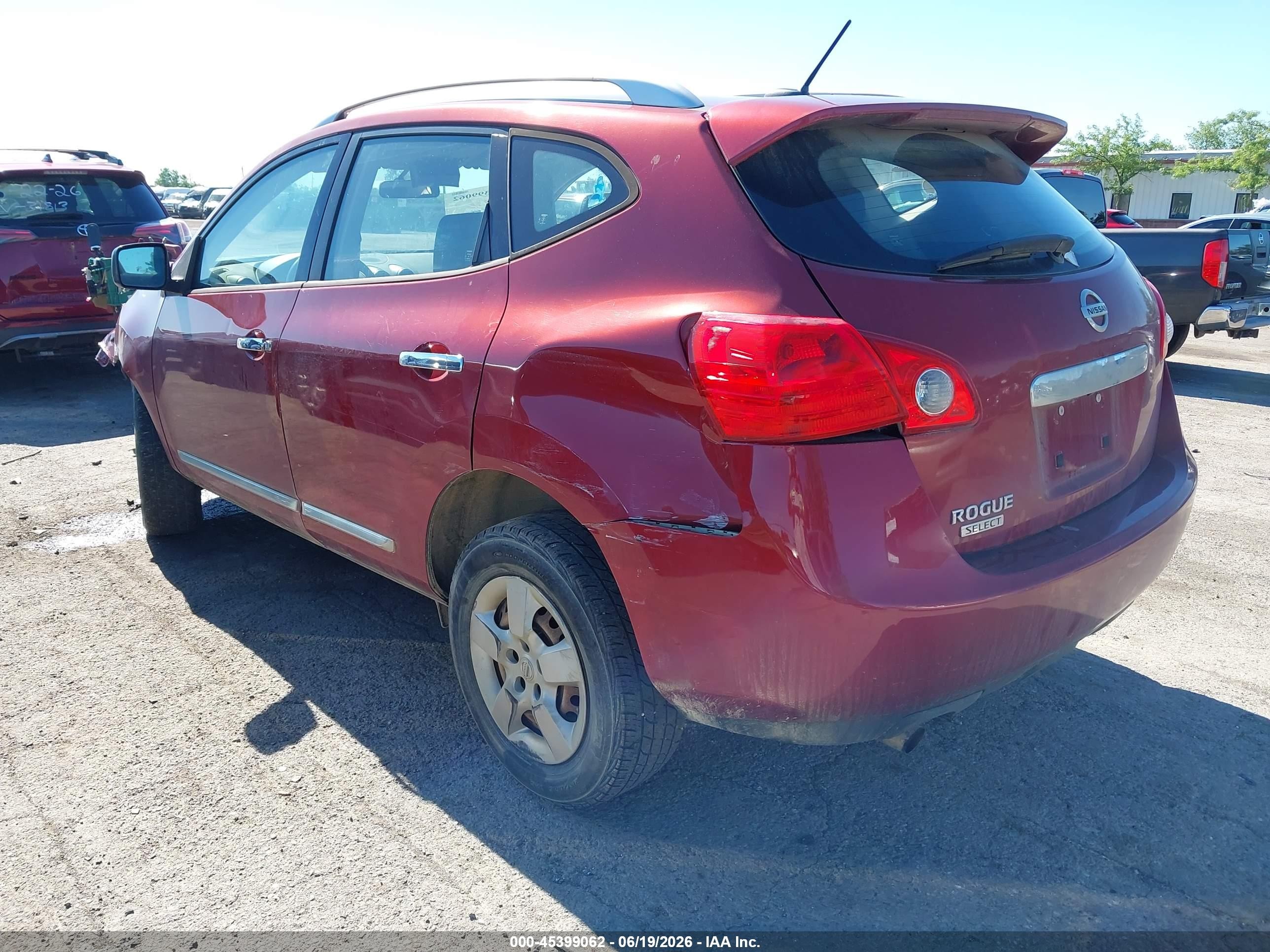 2015 Nissan Rogue Select S Red vin: JN8AS5MT1FW658131