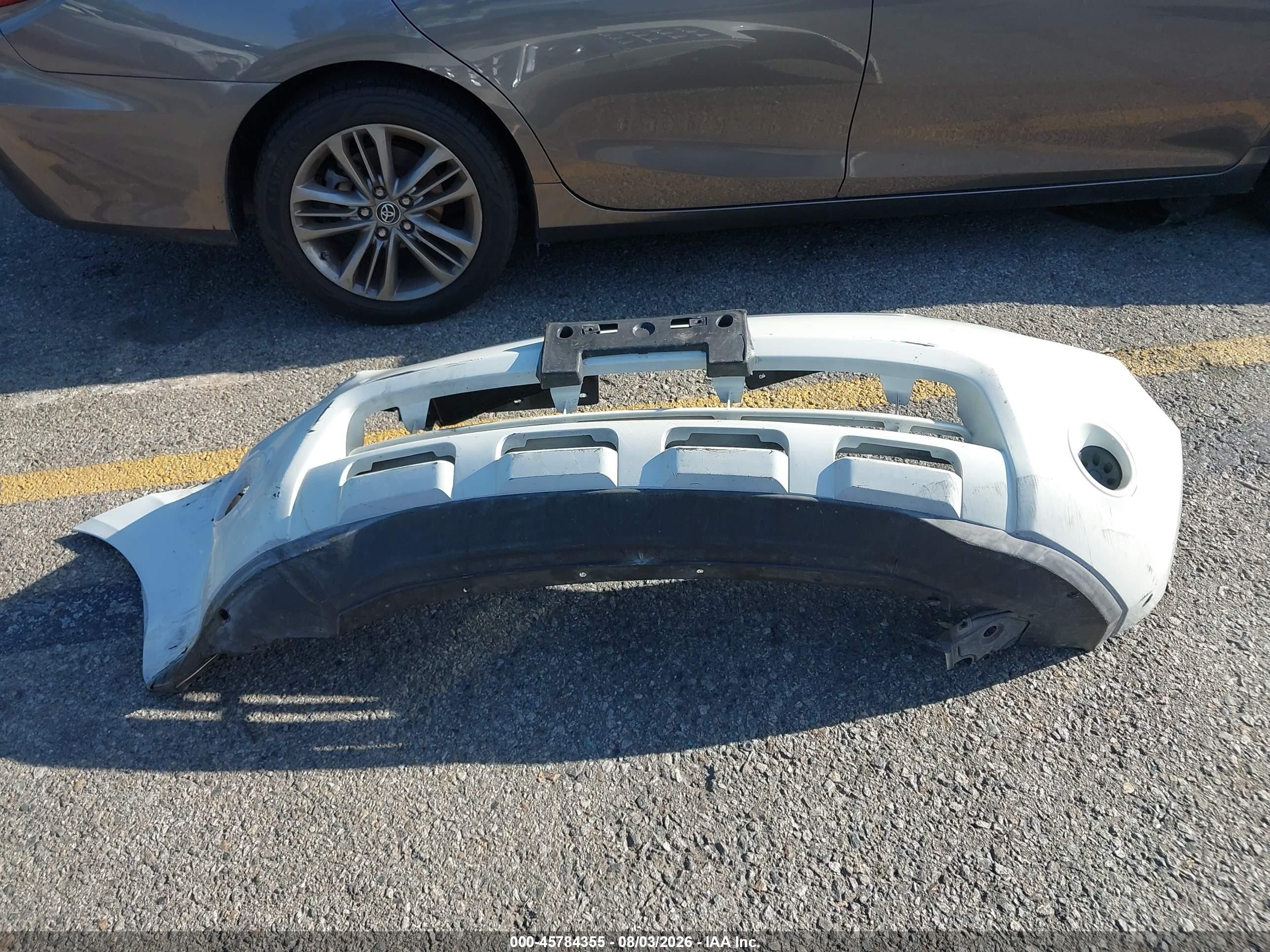 2010 Nissan Rogue S White vin: JN8AS5MT2AW014923