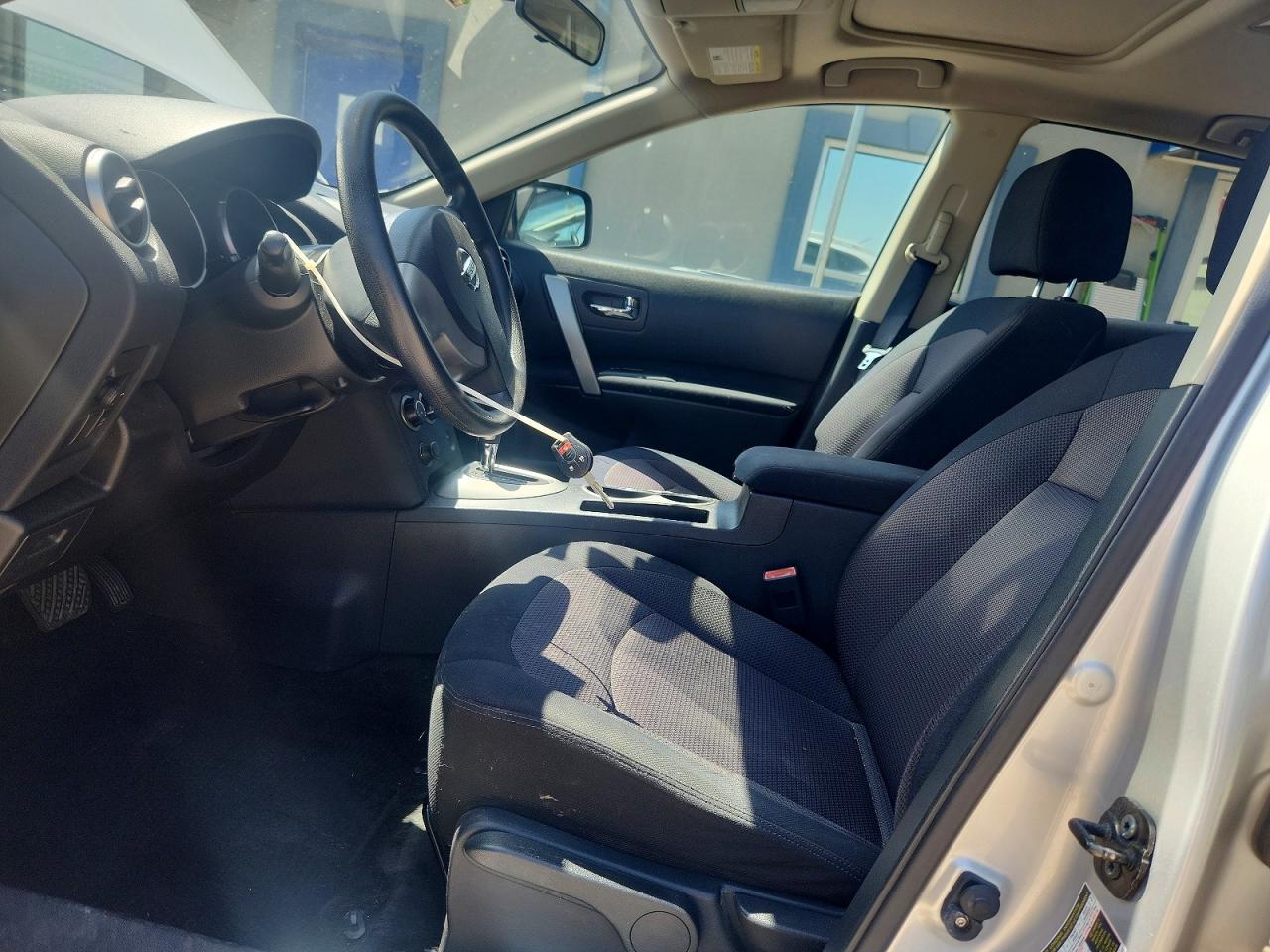 2010 Nissan Rogue Sl Серебряный vin: JN8AS5MT2AW502947