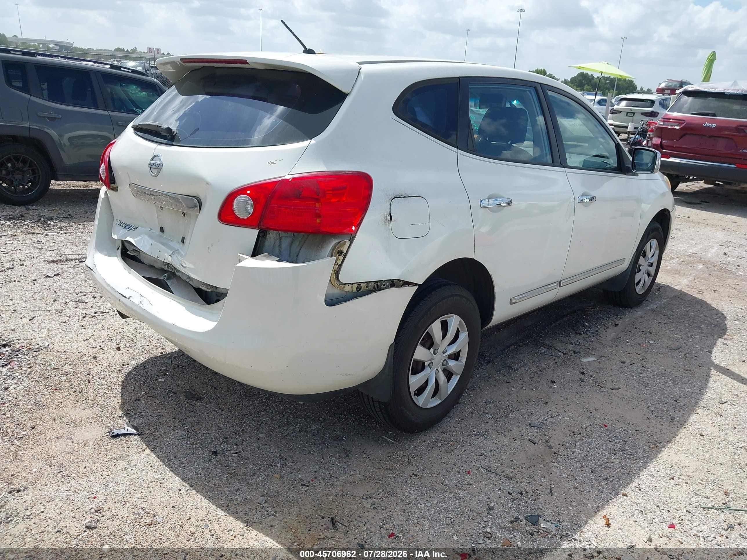 2011 Nissan Rogue S White vin: JN8AS5MT2BW153953