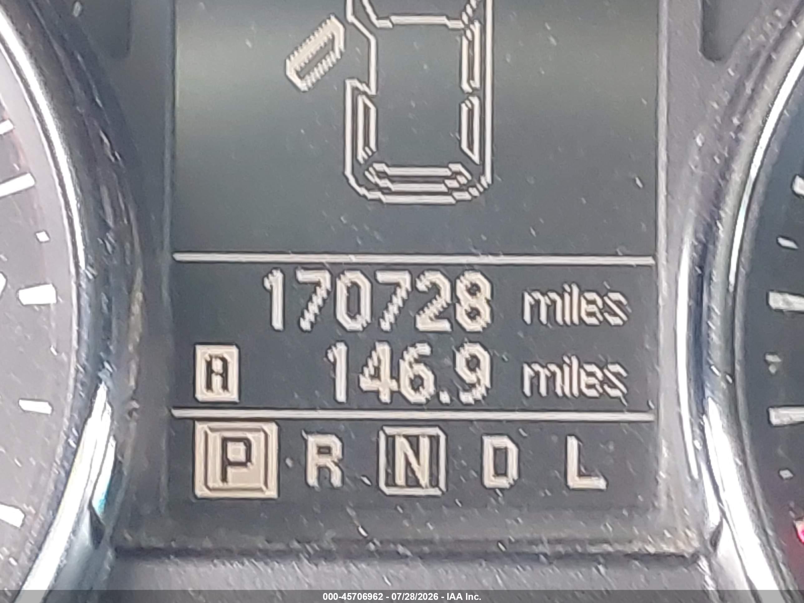 2011 Nissan Rogue S White vin: JN8AS5MT2BW153953