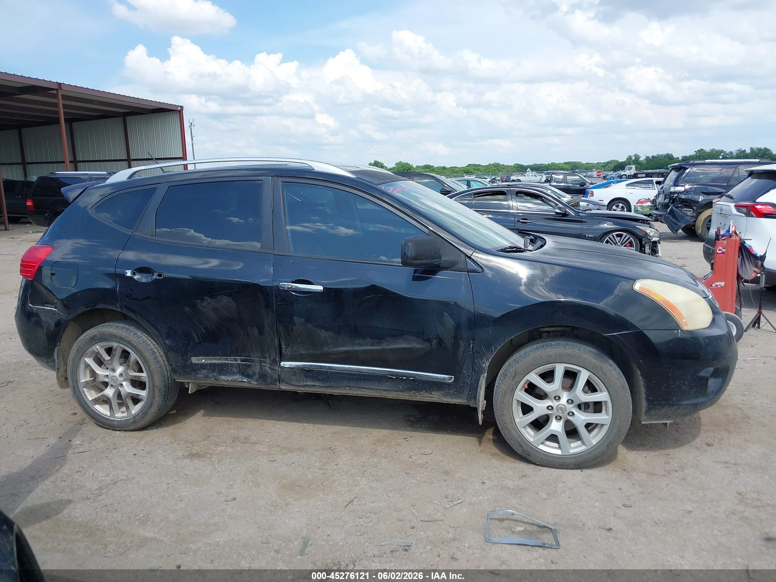 2011 Nissan Rogue Sv Черный vin: JN8AS5MT2BW158439