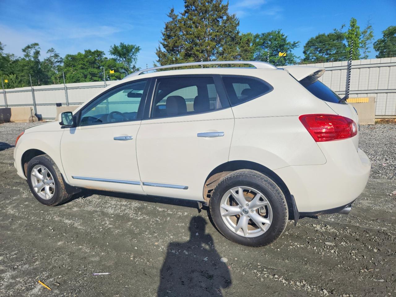 2011 Nissan Rogue S Белый vin: JN8AS5MT2BW167075