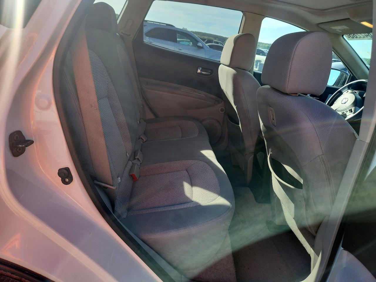 2011 Nissan Rogue S Белый vin: JN8AS5MT2BW167075