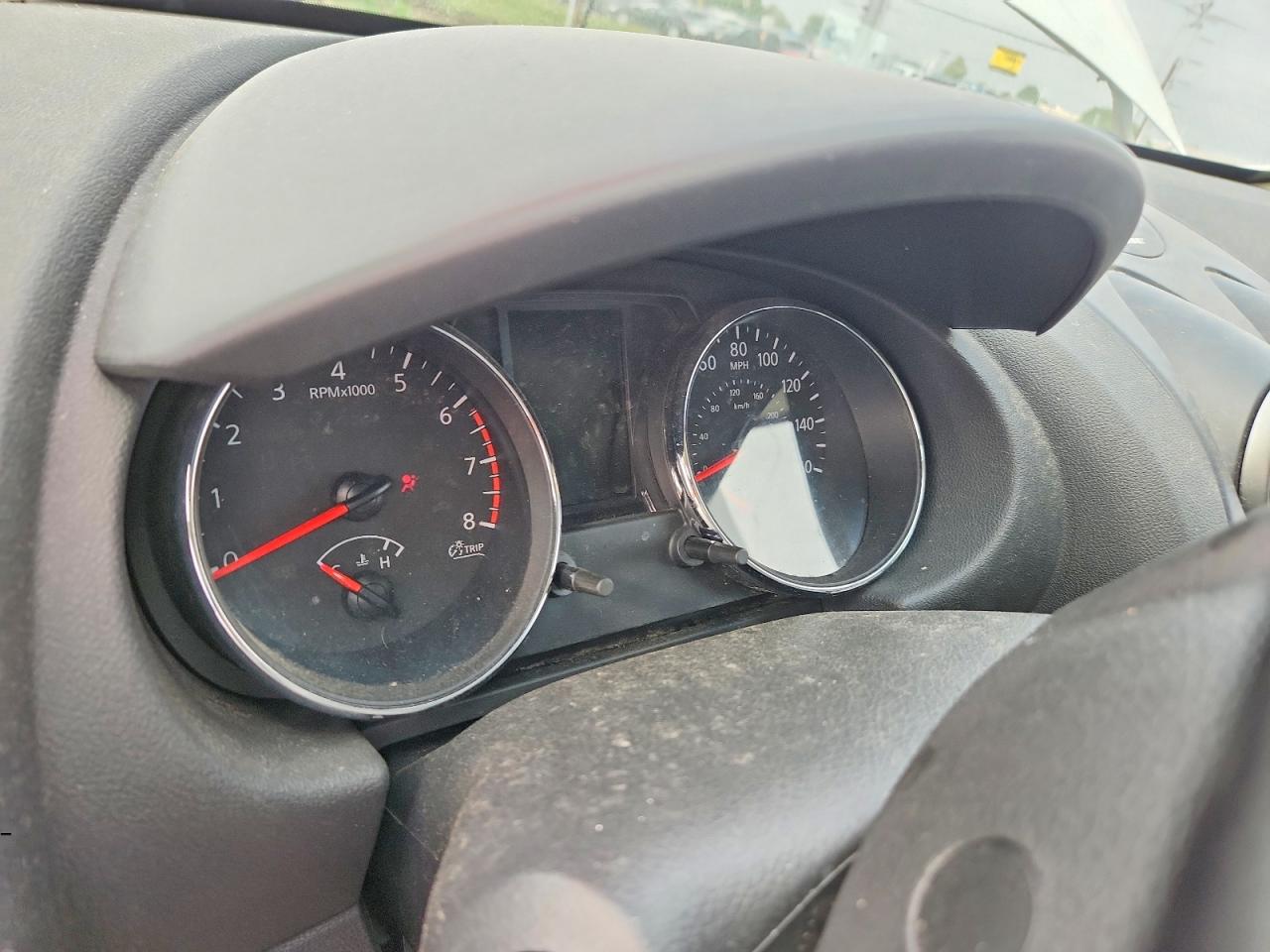 2011 Nissan Rogue S White vin: JN8AS5MT2BW176598