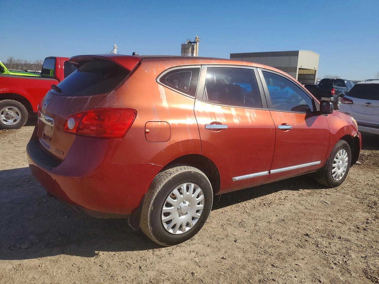 2011 Nissan Rogue S/sv/krom Red vin: JN8AS5MT2BW181199