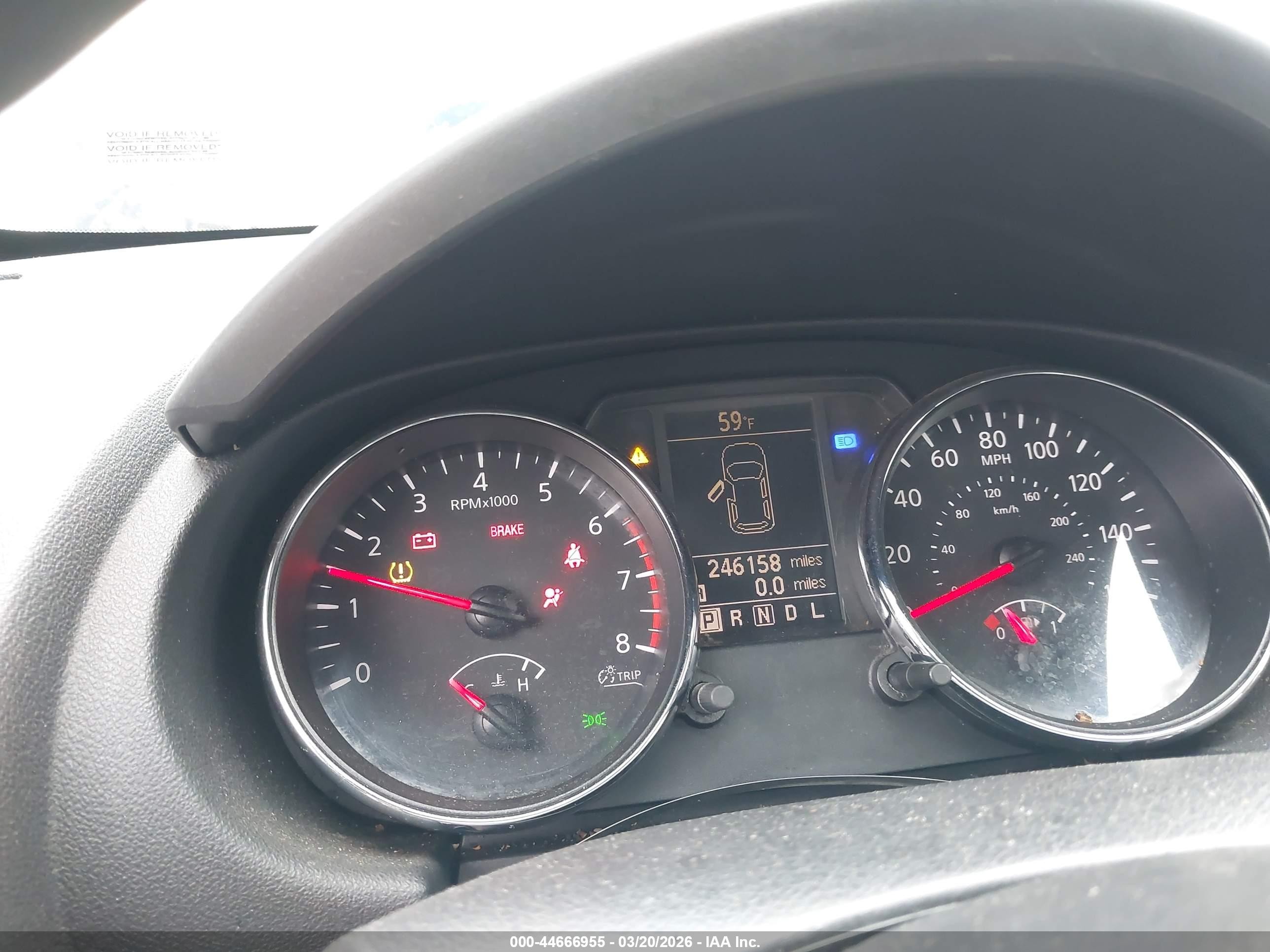 2011 Nissan Rogue S Silver vin: JN8AS5MT2BW184541