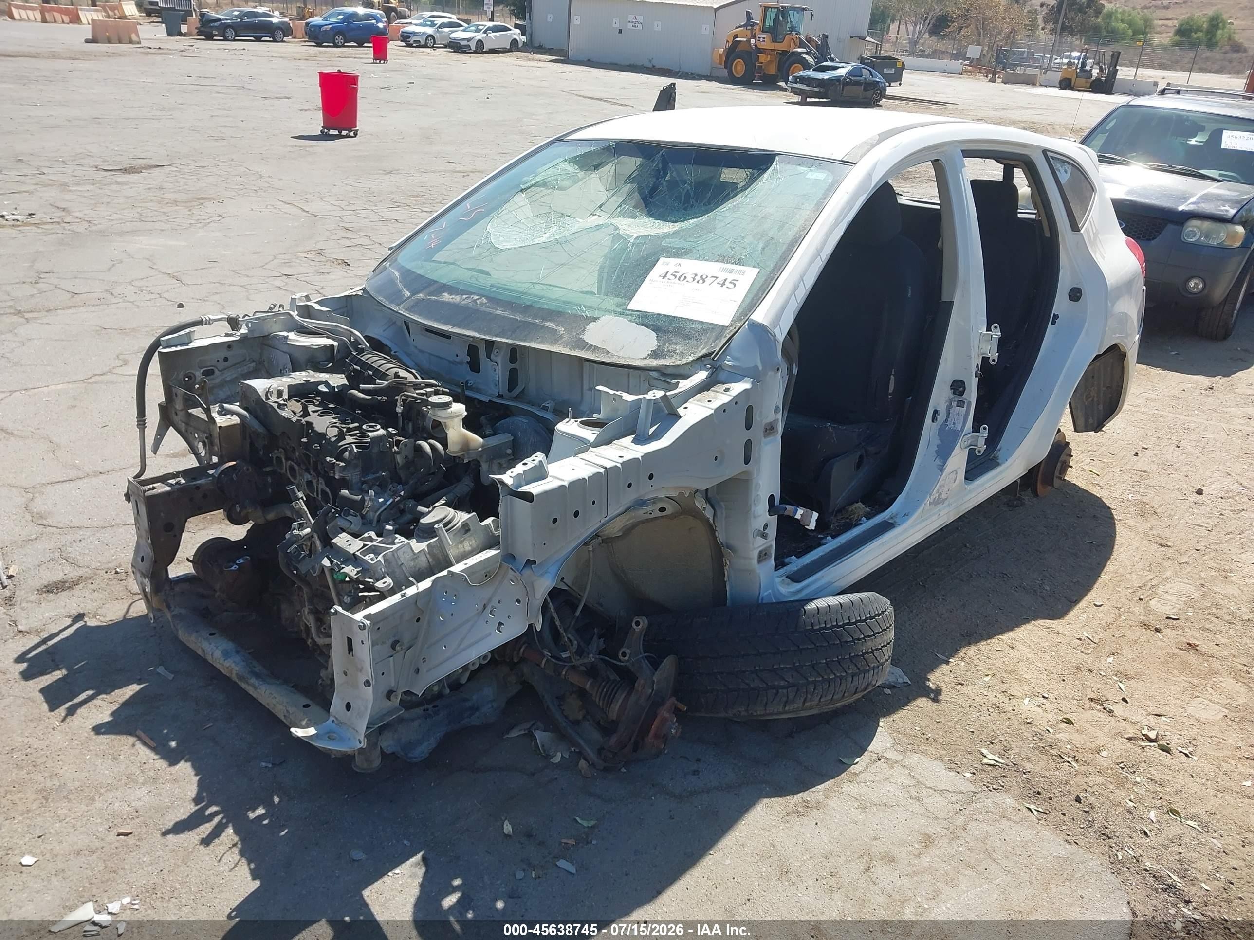 2013 Nissan Rogue S White vin: JN8AS5MT2DW026493