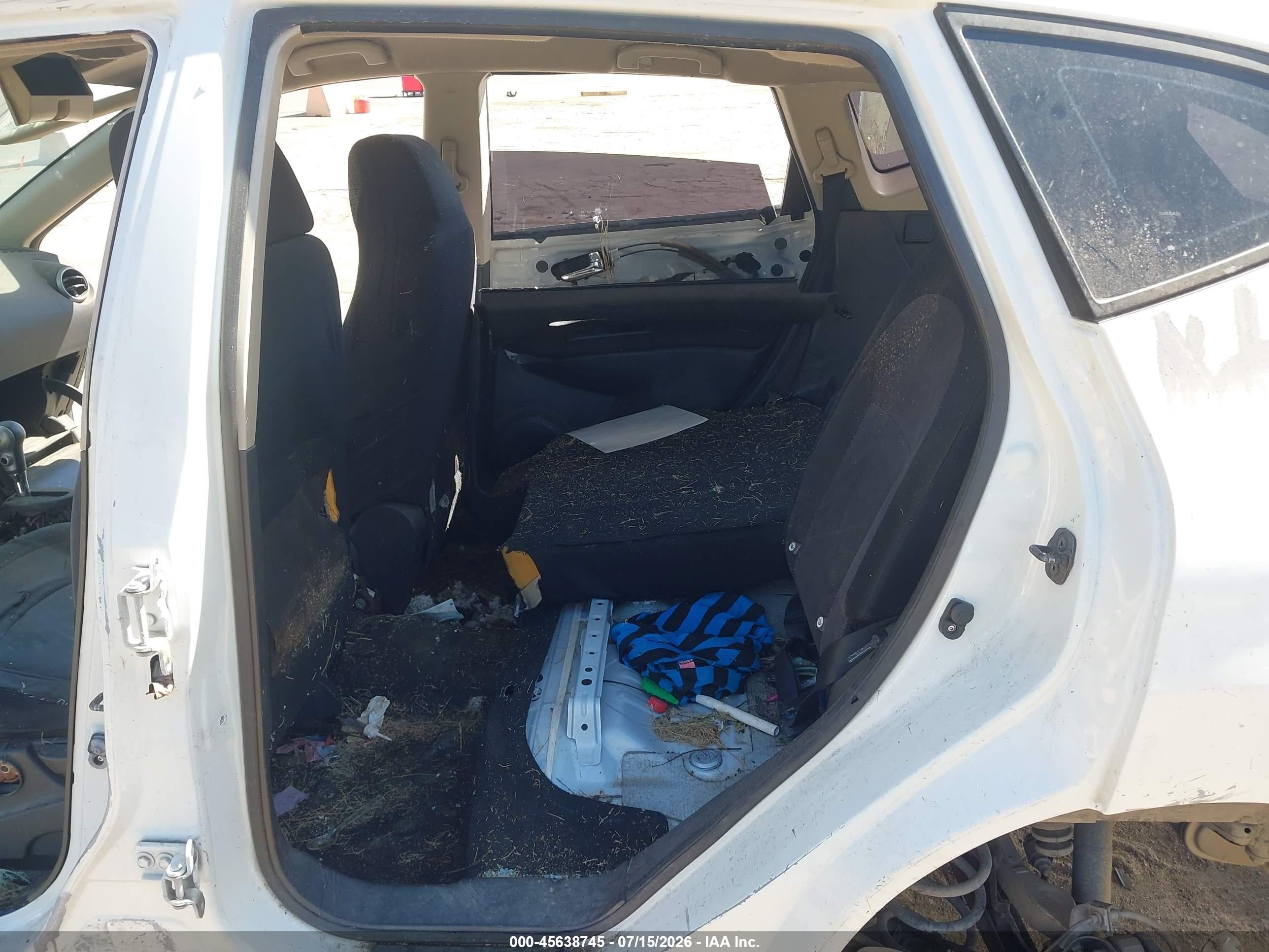 2013 Nissan Rogue S White vin: JN8AS5MT2DW026493