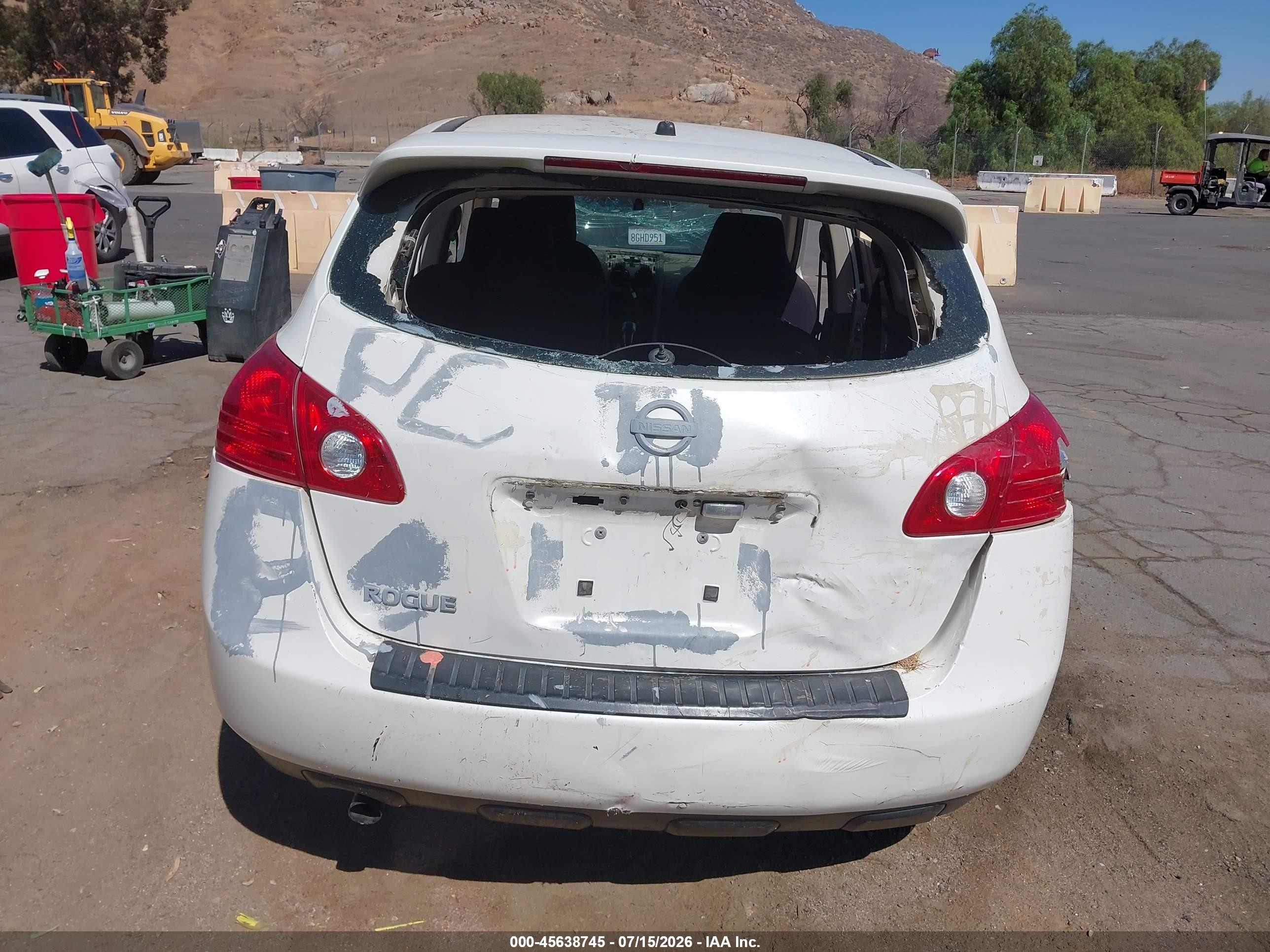 2013 Nissan Rogue S White vin: JN8AS5MT2DW026493