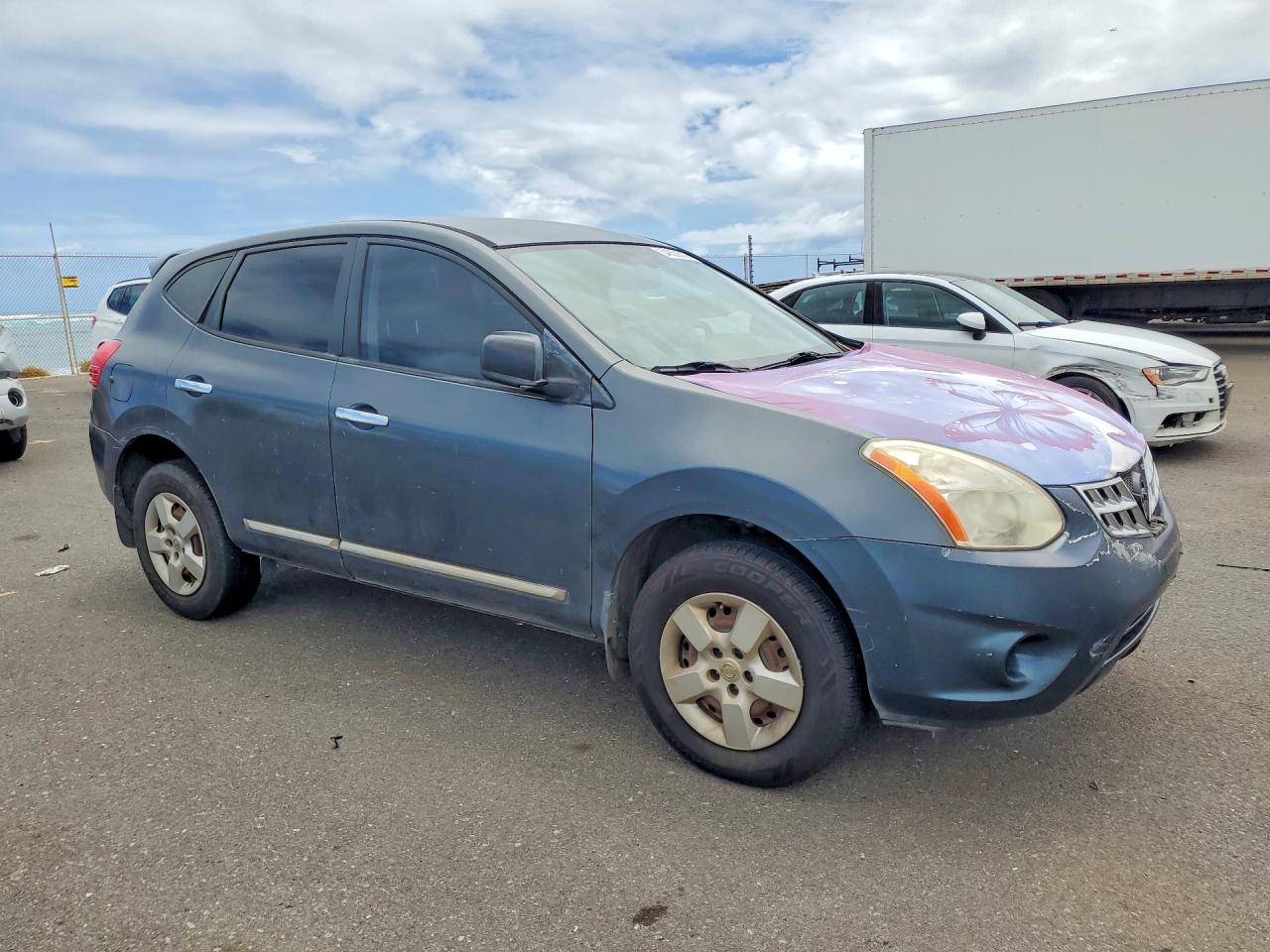 2013 Nissan Rogue S Угольный vin: JN8AS5MT2DW035890
